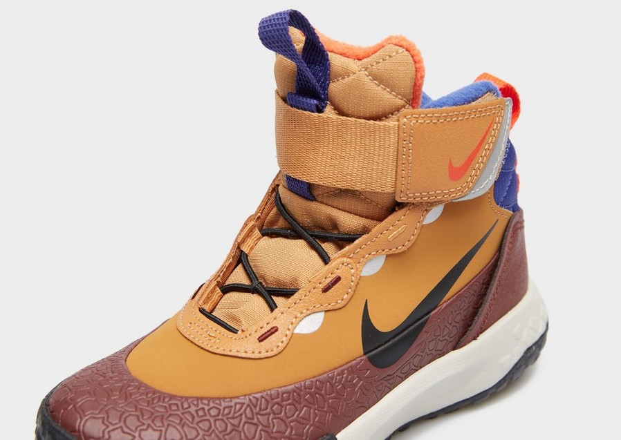 Ghete de iarnă pentru copii NIKE TERRASCOUT BP IH7681-200 Maro