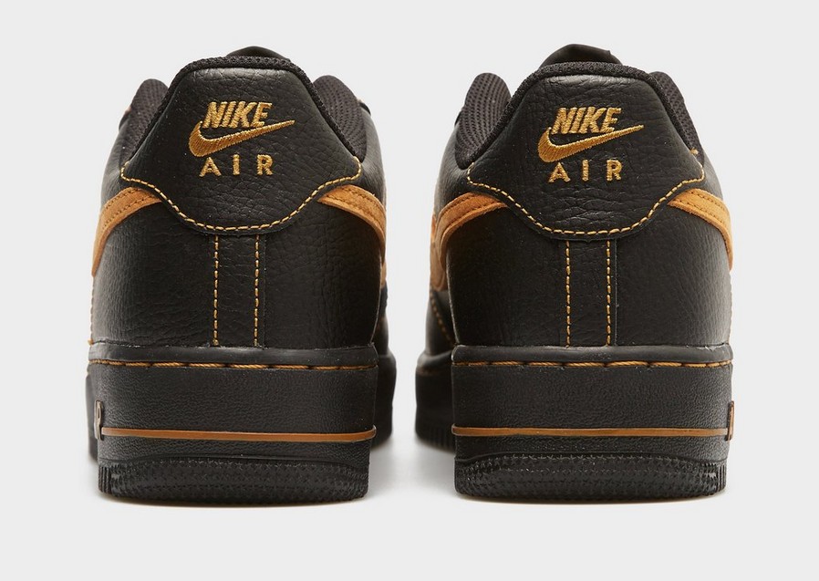 Adidași pentru copii NIKE AIR FORCE 1 LV8 5 BG II0512001 Alb
