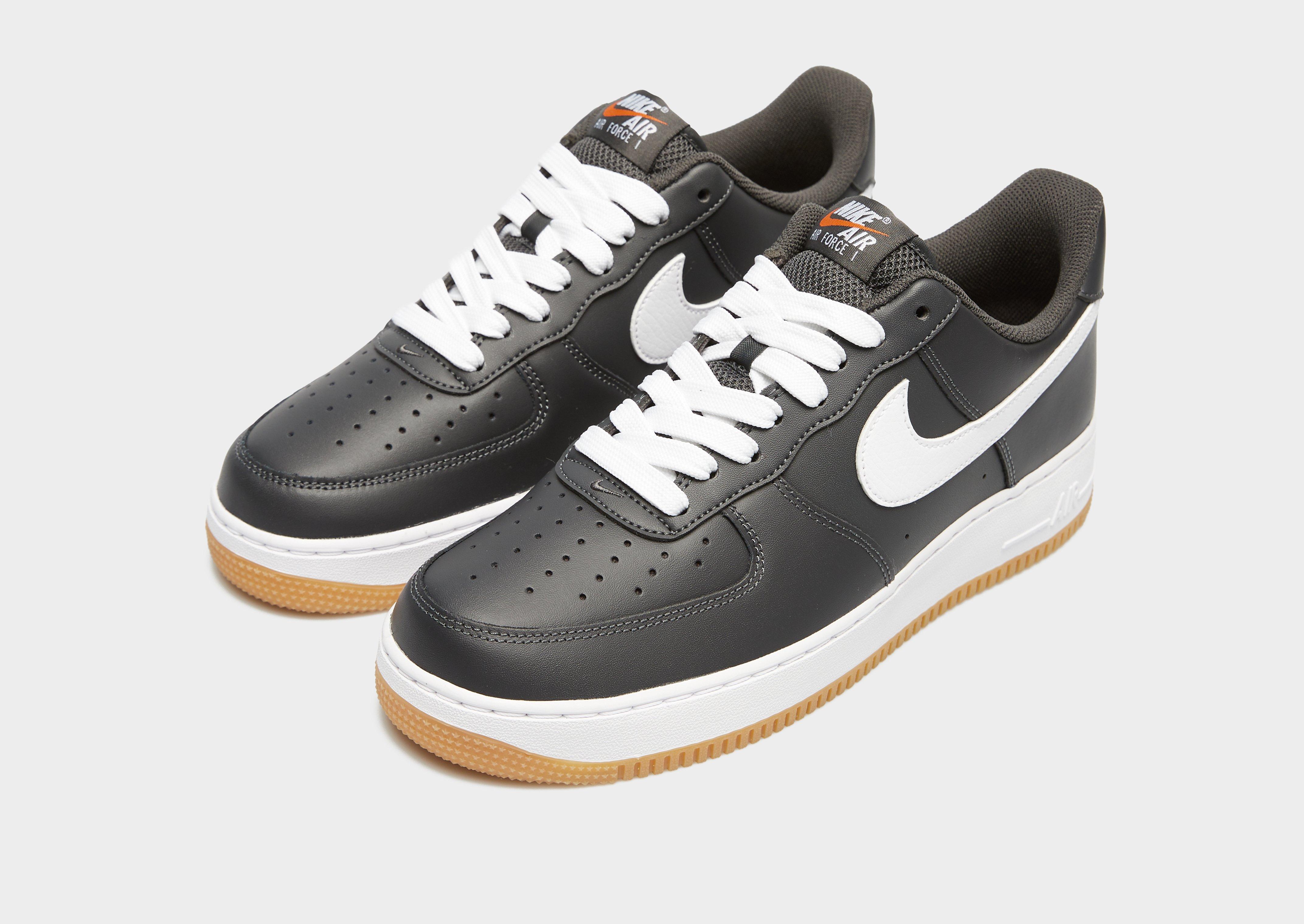 Adidași pentru bărbați NIKE AIR FORCE 1 '07 LV8  II7630-001 Negru