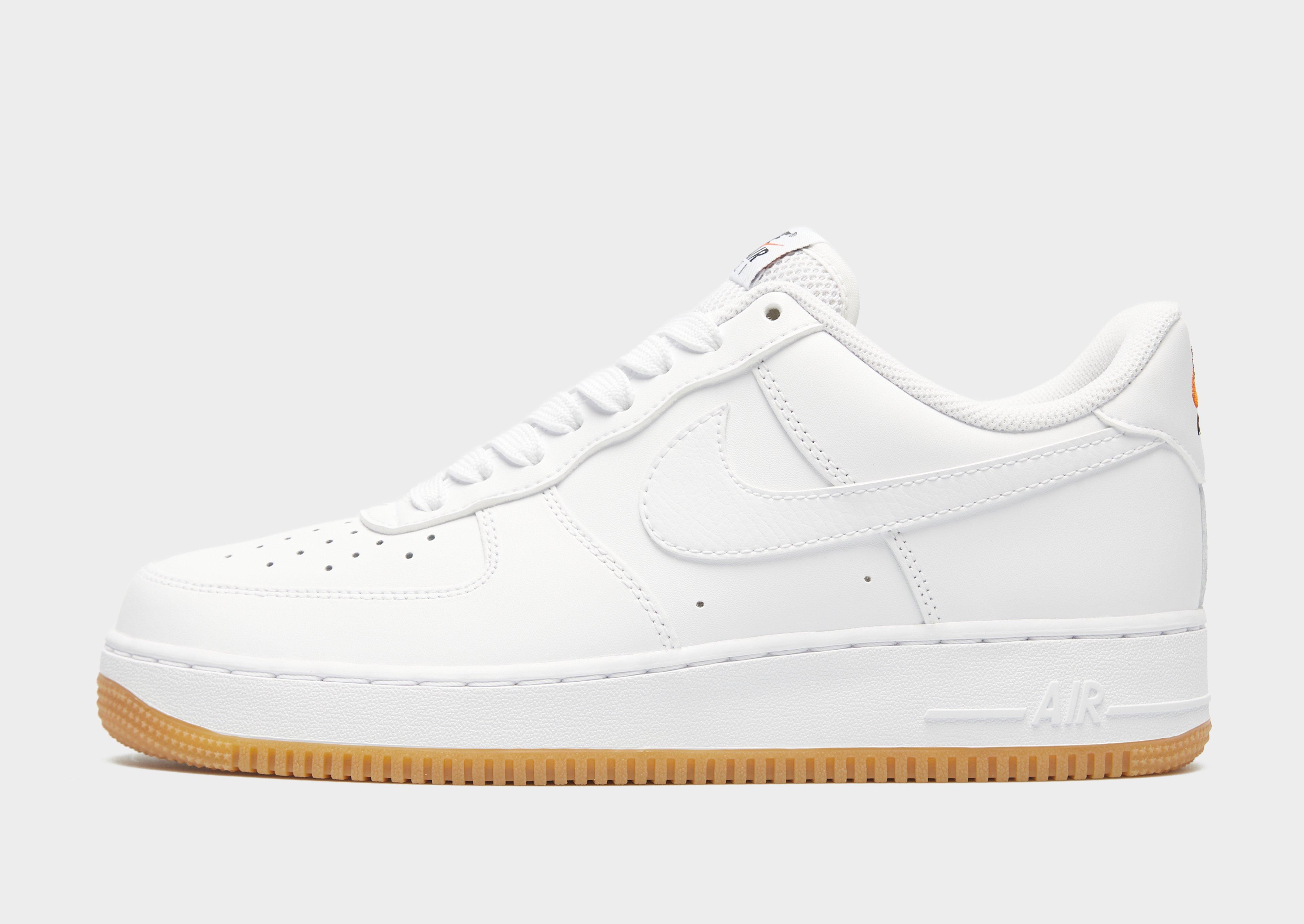 Nike Air Force 1 '07 Lv8