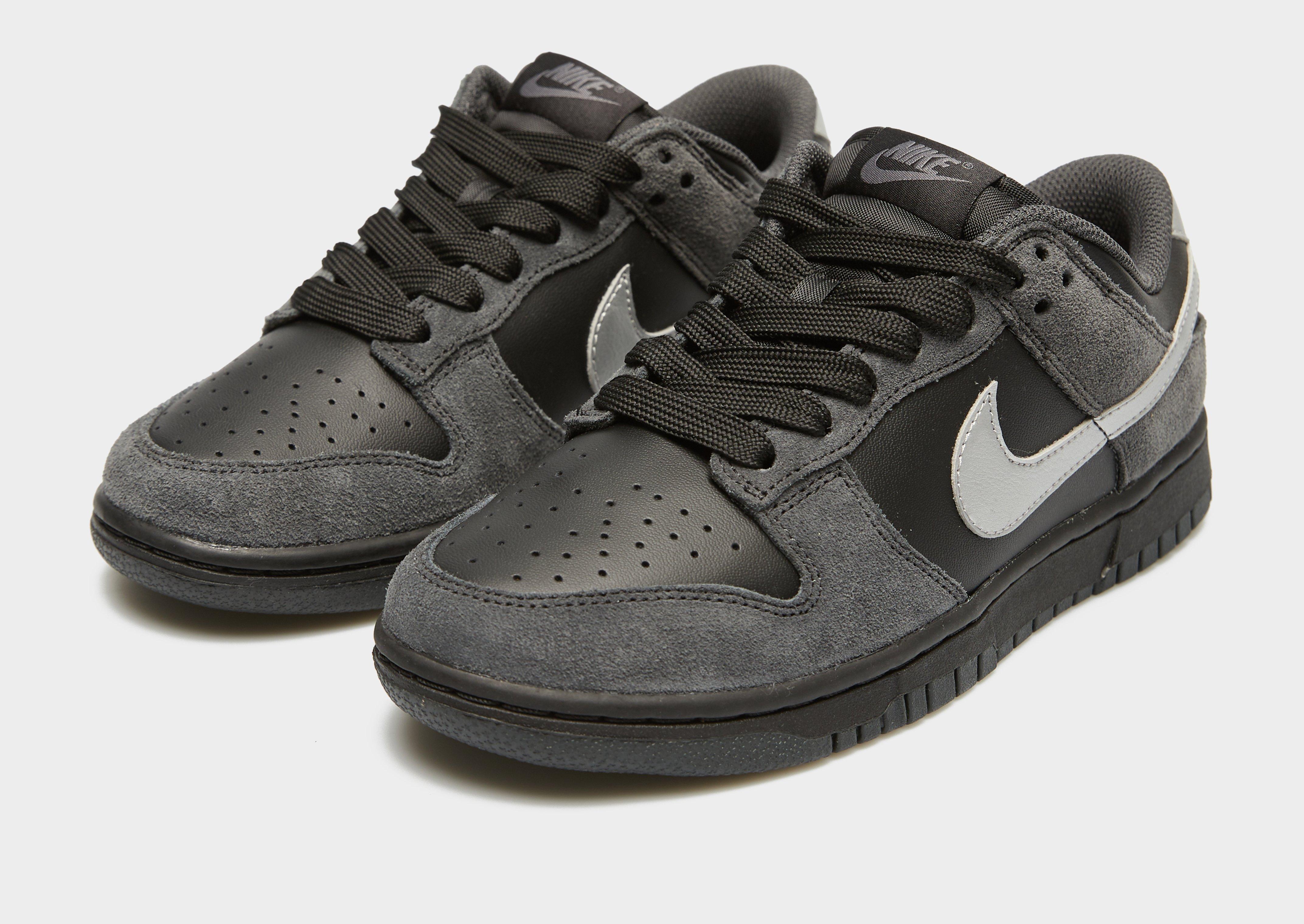 Buty sneakersy damskie NIKE WMNS NIKE DUNK LOW II7636-001 Czarny