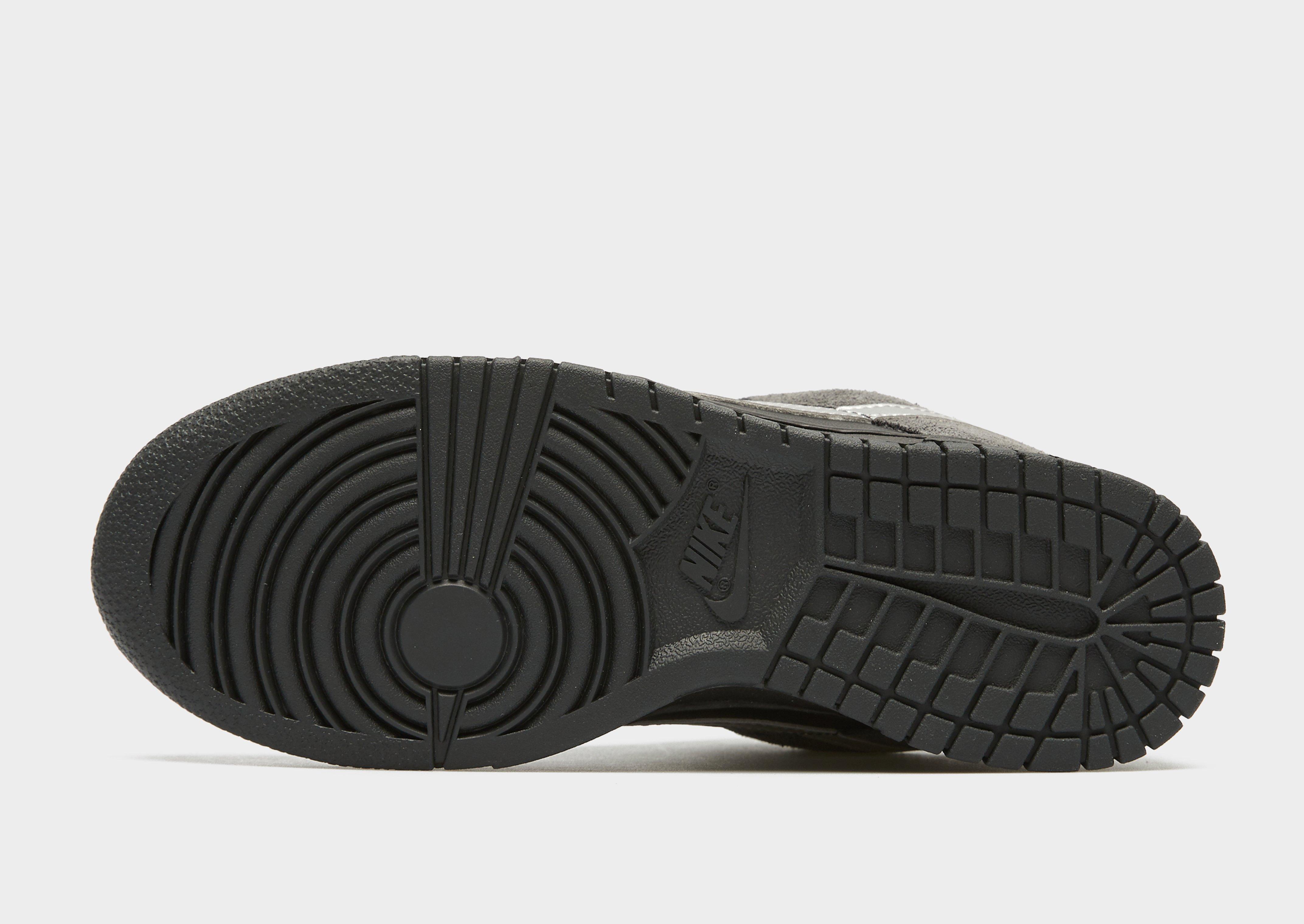 Buty sneakersy damskie NIKE WMNS NIKE DUNK LOW II7636-001 Czarny