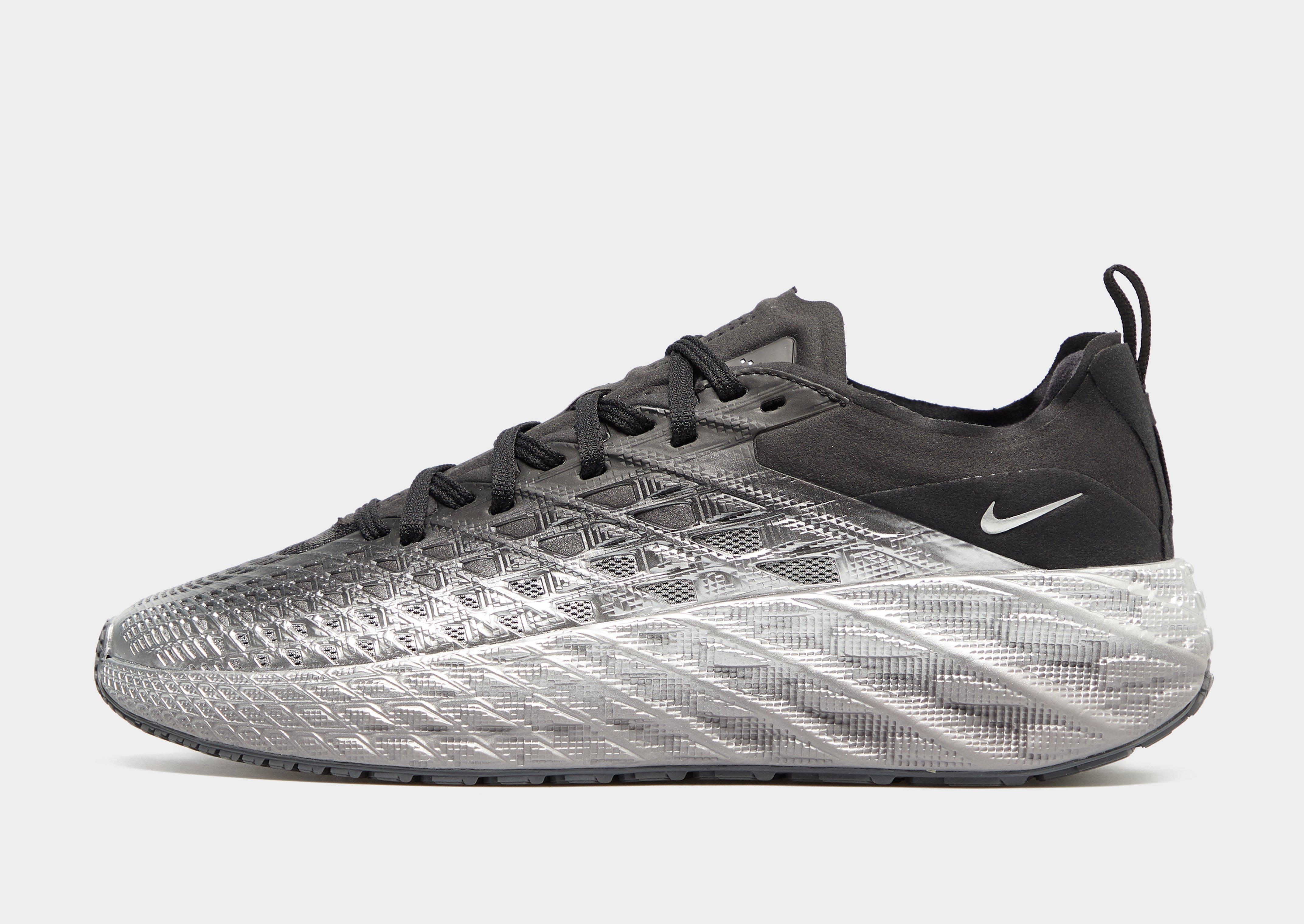 Nike Ava Edge