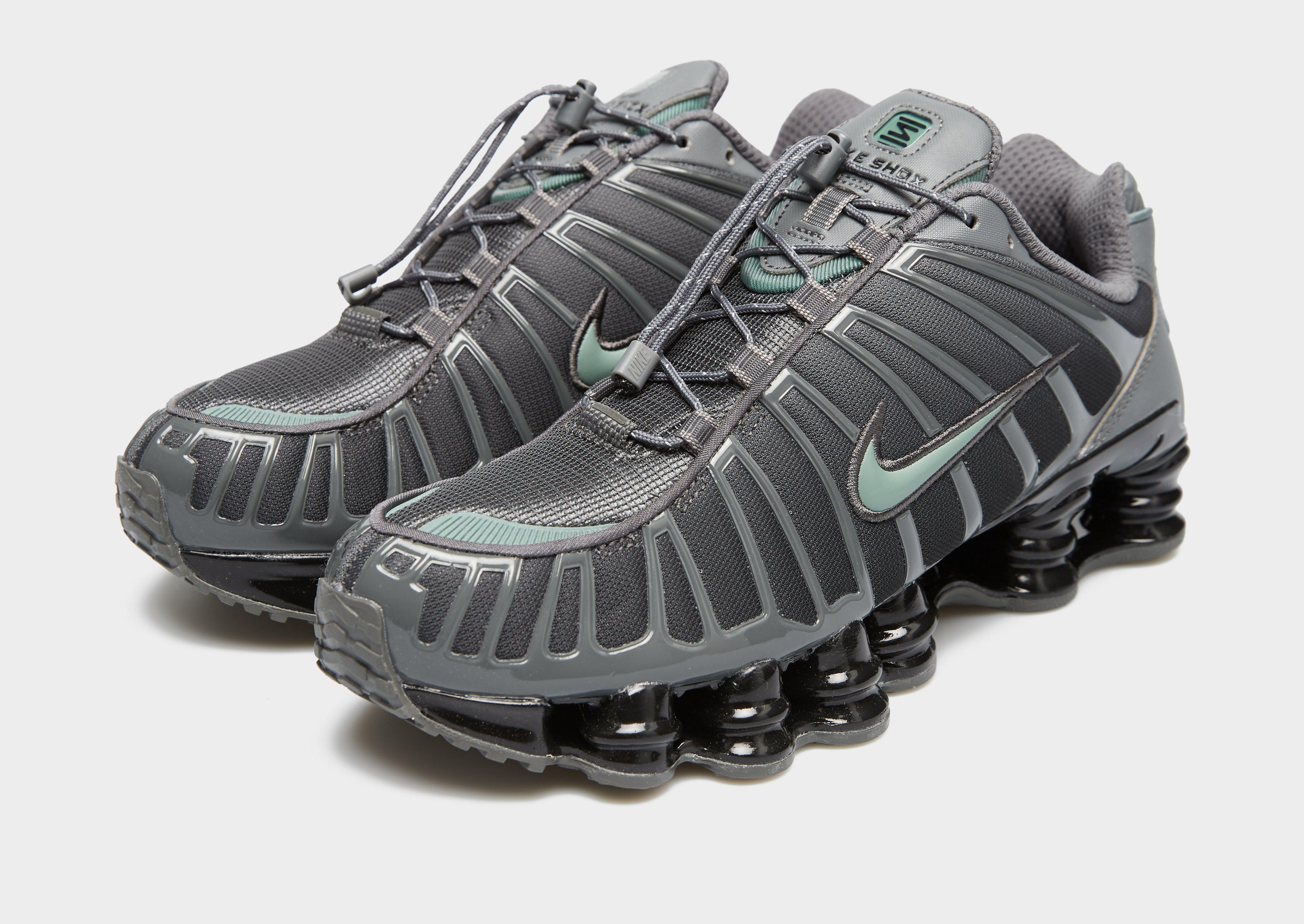 Buty sneakersy męskie NIKE SHOX TL UT IM5998-068 Szary