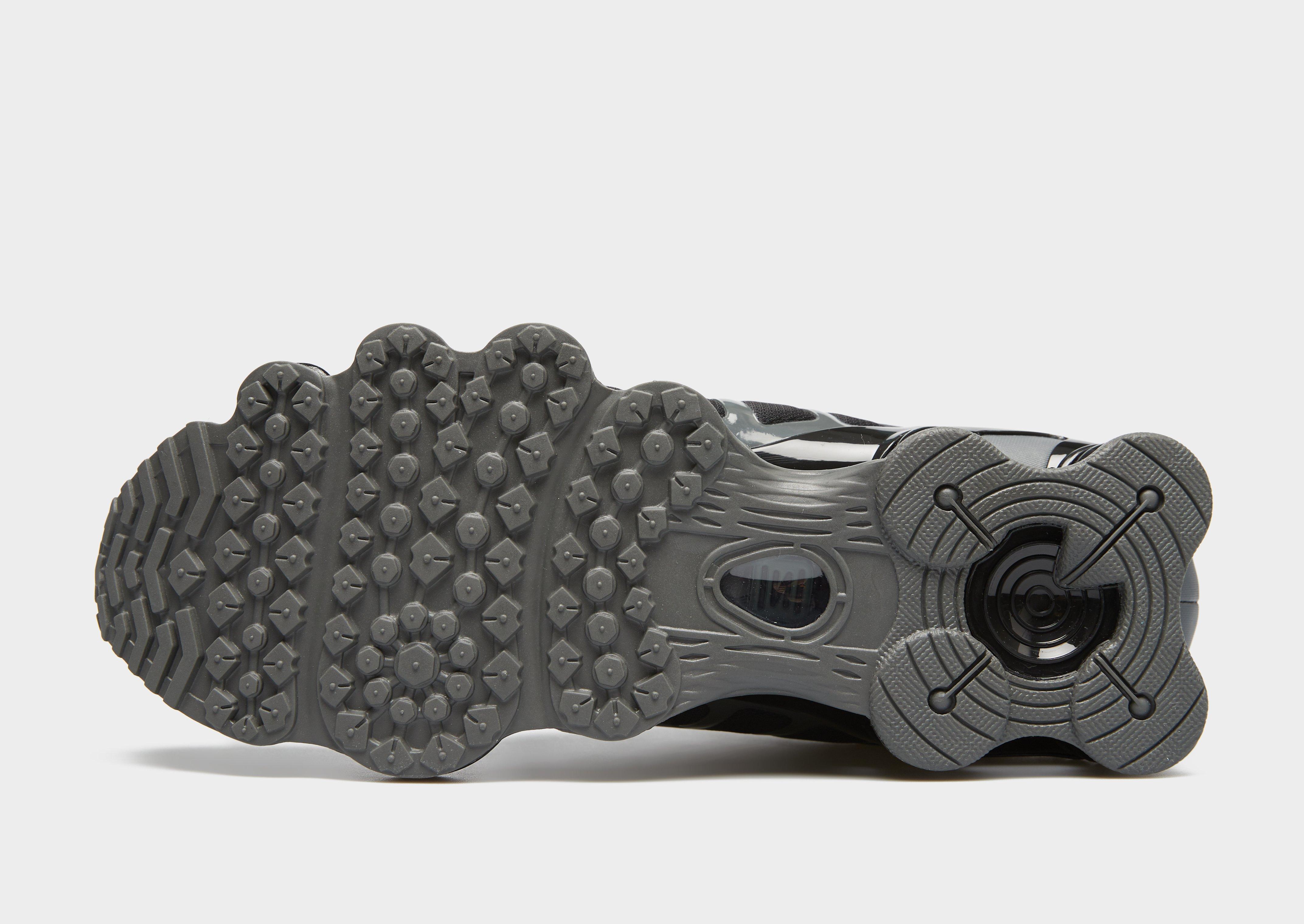 Buty sneakersy męskie NIKE SHOX TL UT IM5998-068 Szary