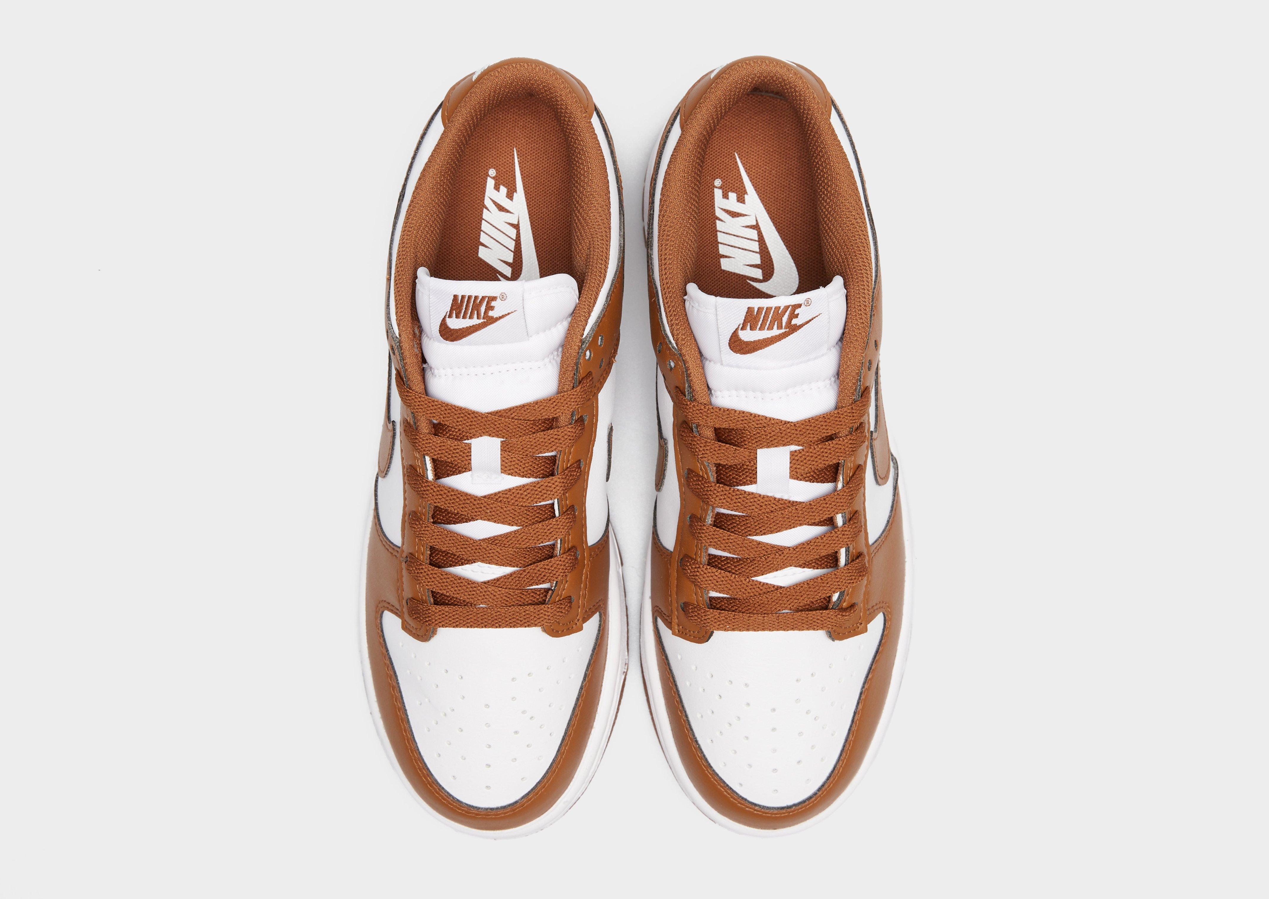 Buty sneakersy damskie NIKE W DUNK LOW ESS IM6572-101 Brązowy