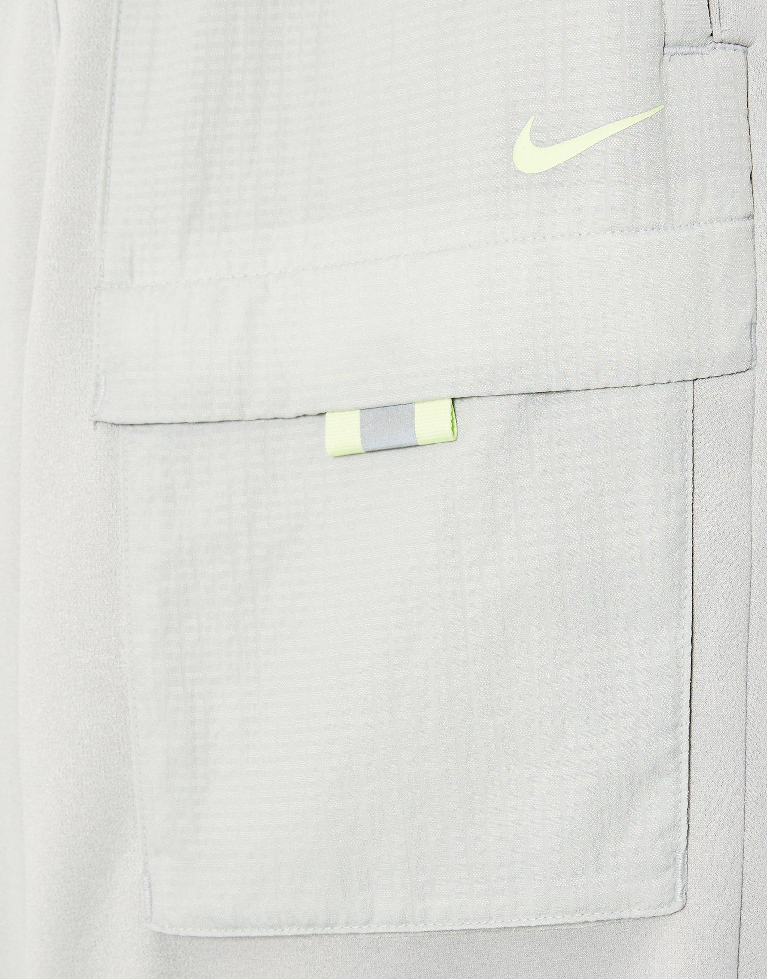 NIKE SPODNIE K NSW CITY UTILITY PANT MM IO0764-077 Szary