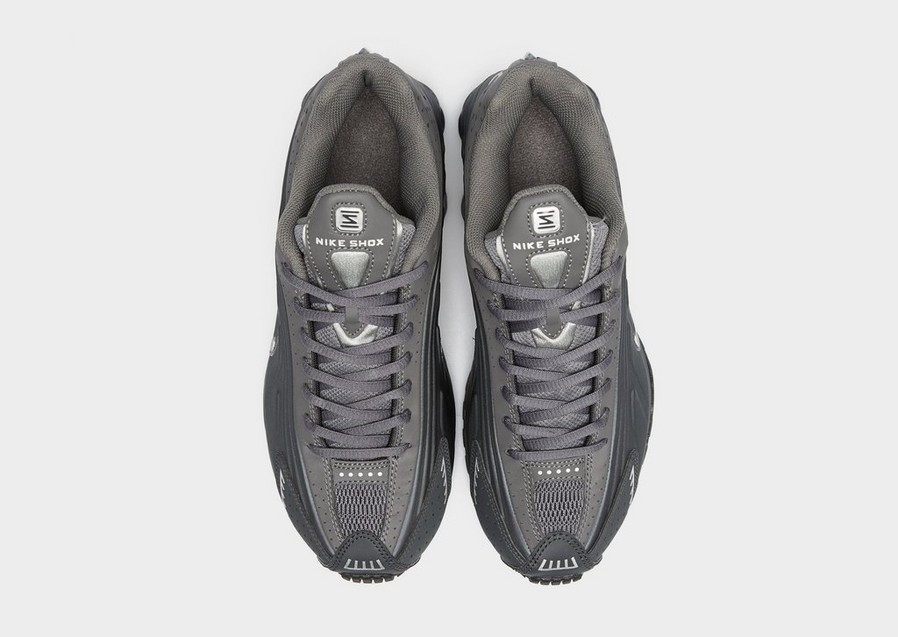 Detské tenisky NIKE SHOX R4 GS SSCT IO1911-060 Sivá