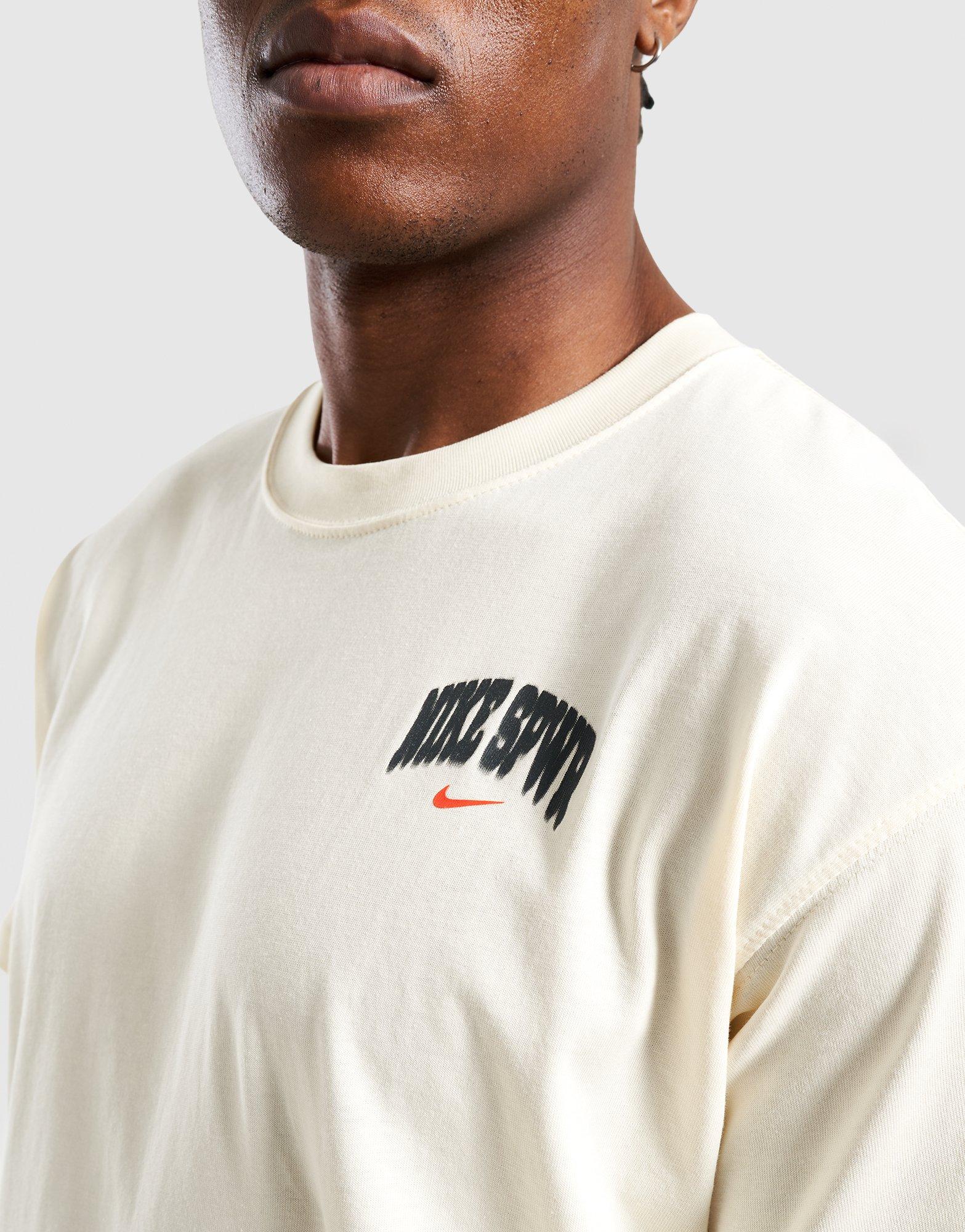 Мъжка тениска NIKE ТЕНИСКА M NSW GFX TEE II IQ5482-113 Бежов