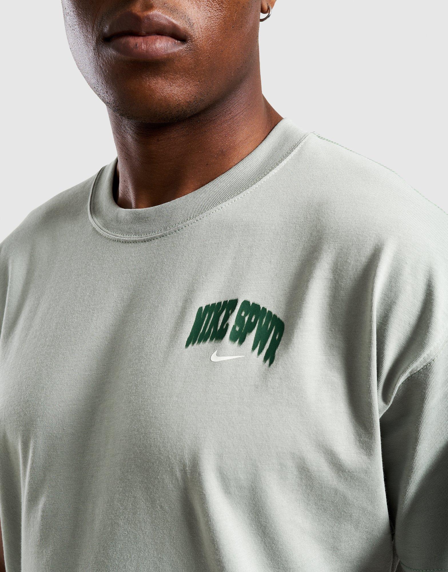 Koszulka, t-shirt męski NIKE T-SHIRT M NSW GFX TEE II IQ5482-370 Zielony