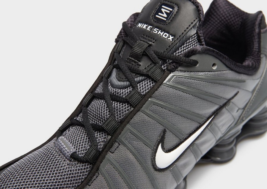 NIKE SHOX TL SE IQ6599-002 | колір Сірий | Взуття в JD Sports