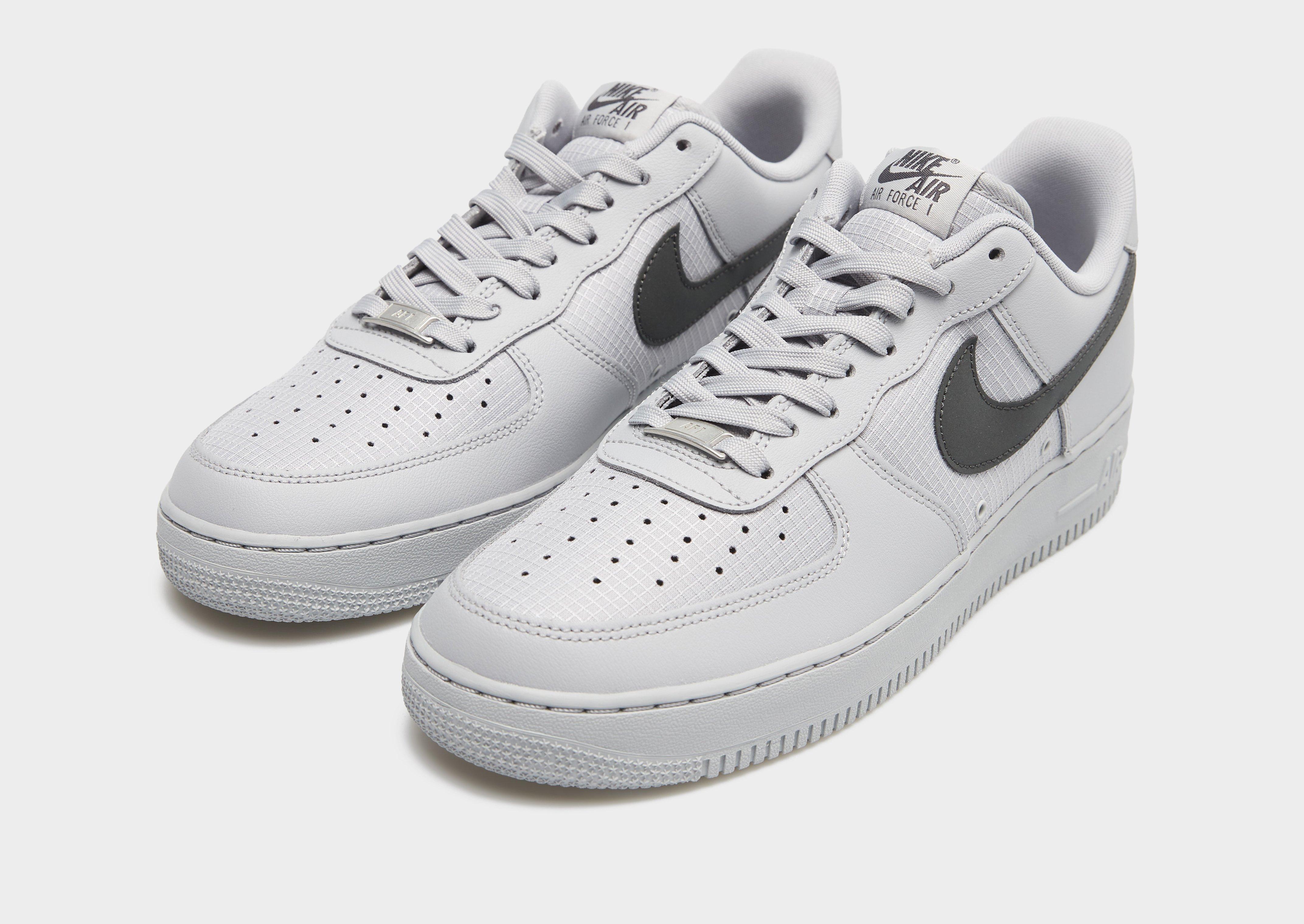 Nike Air Force 1 '07 Low Lv8 Tech