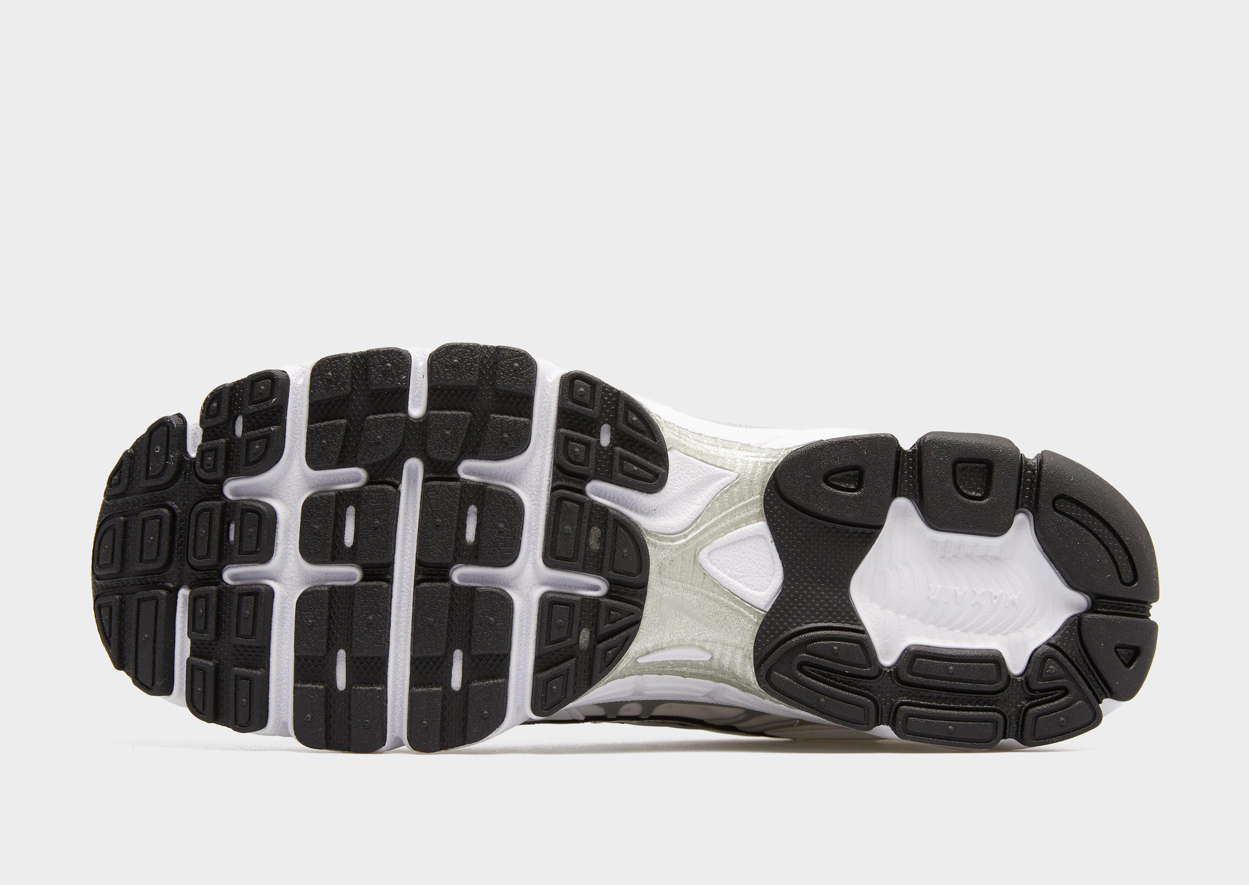 Nike Air Max Moto 2K