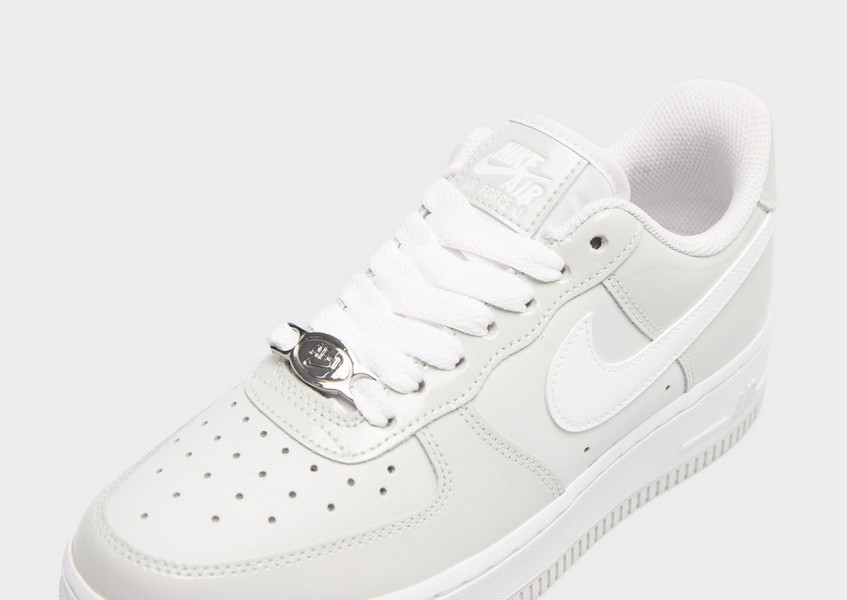 Nike Wmns Air Force 1 '07