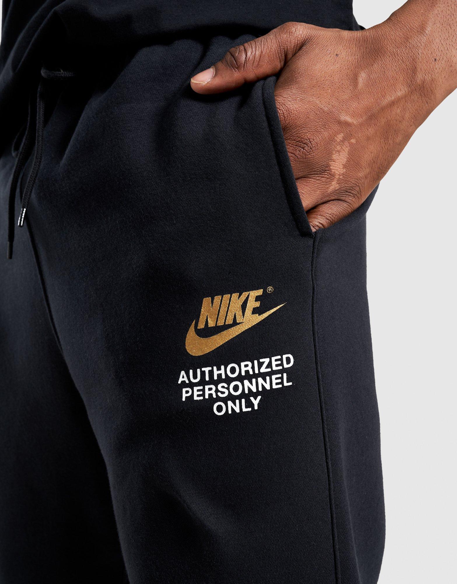 NIKE SPODNIE M CLUB BB JOGGER PANT IR2988-010 Czarny