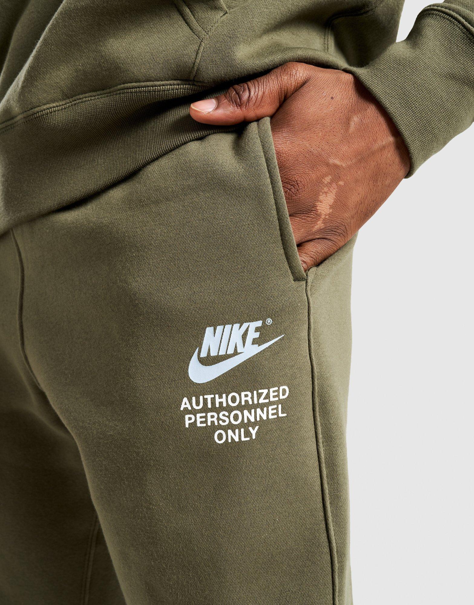 NIKE SPODNIE M CLUB BB JOGGER PANT IR2988-222 Zielony