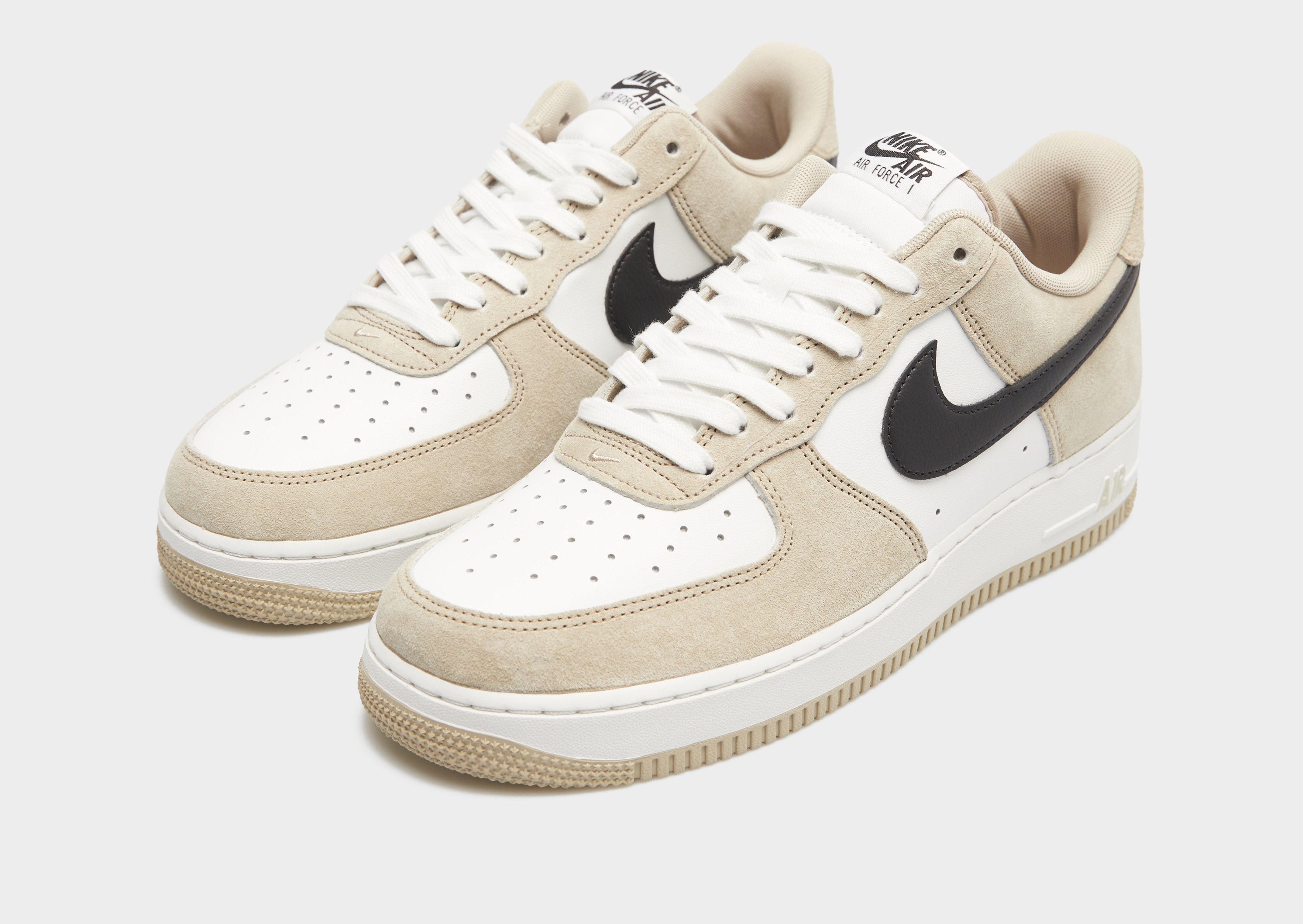 Nike Air Force 1 '07 Lv8