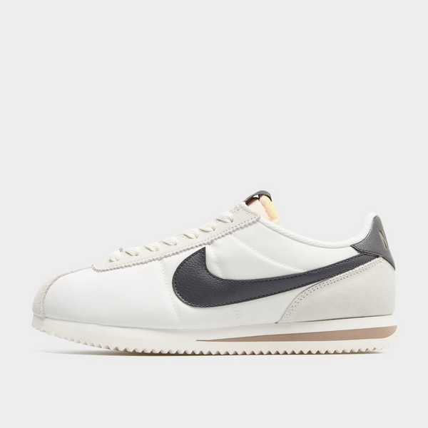 All summer Swoosh. Nowości z linii Nike dla kobiet WMNS NIKE CORTEZ SU