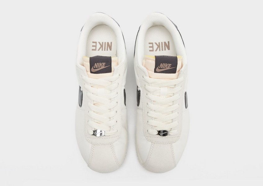 Wmns Nike Cortez Su