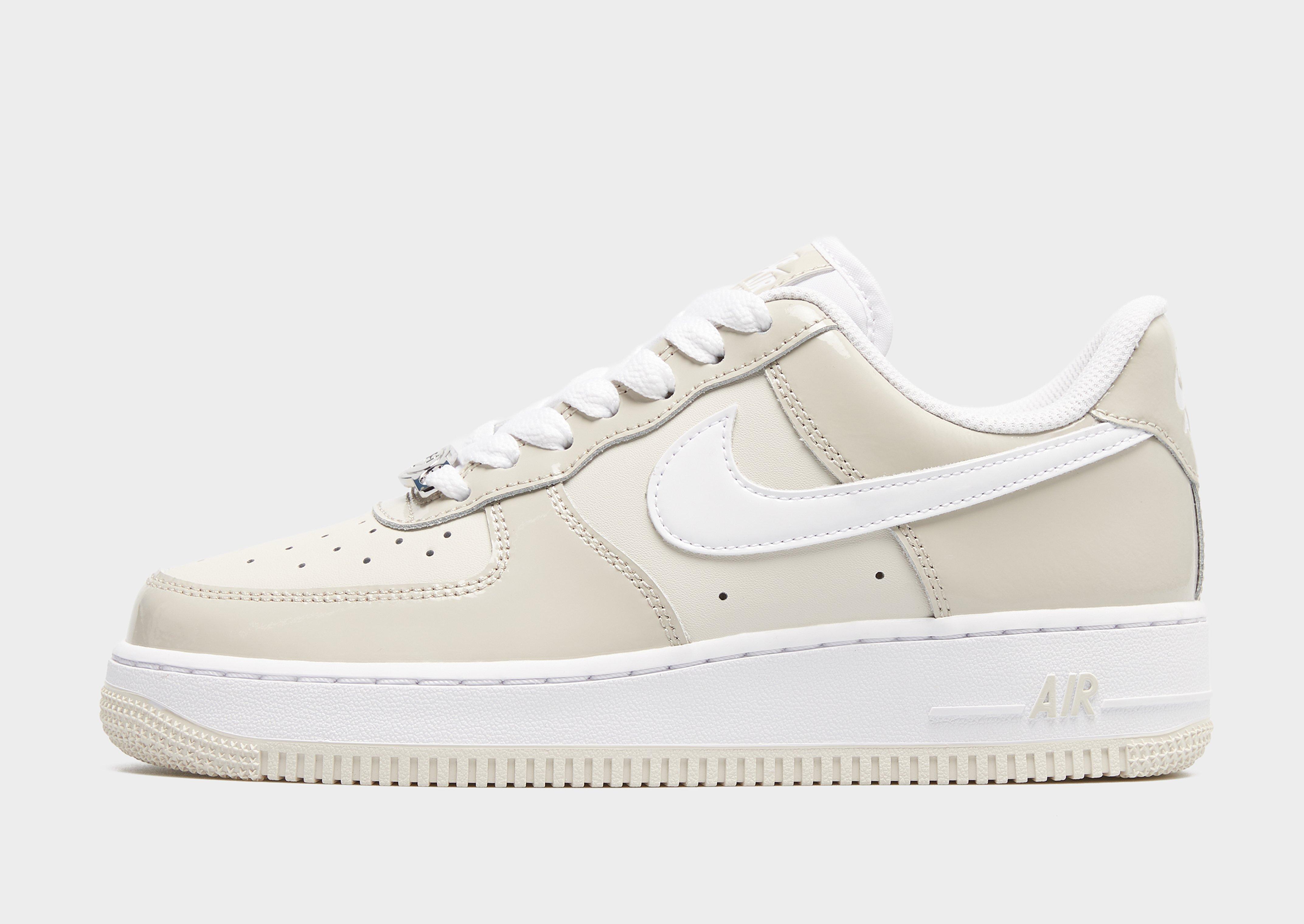 Nike Wmns Air Force 1 '07