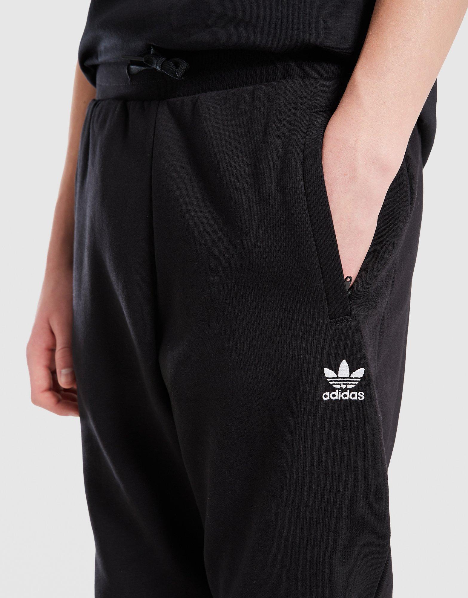 adidas Nohavice  Pants