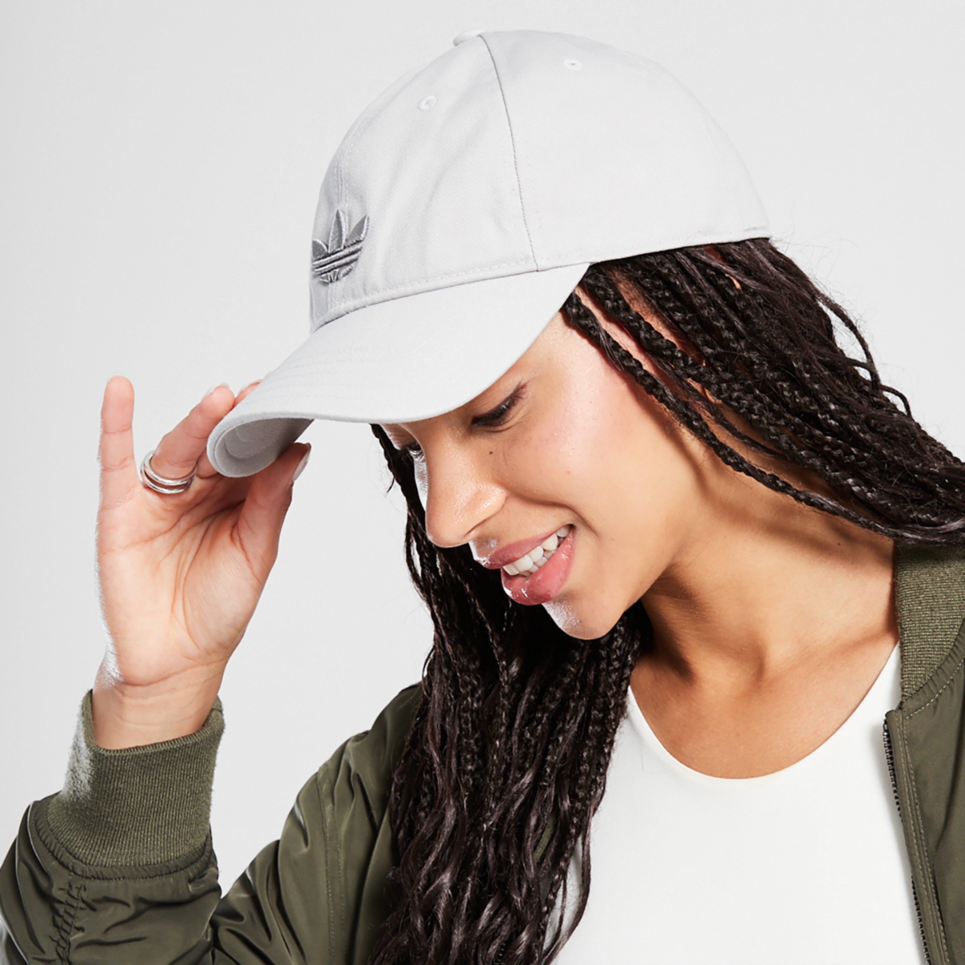 Dámska čiapka ADIDAS ČIAPKA BASEB CLASS TRE