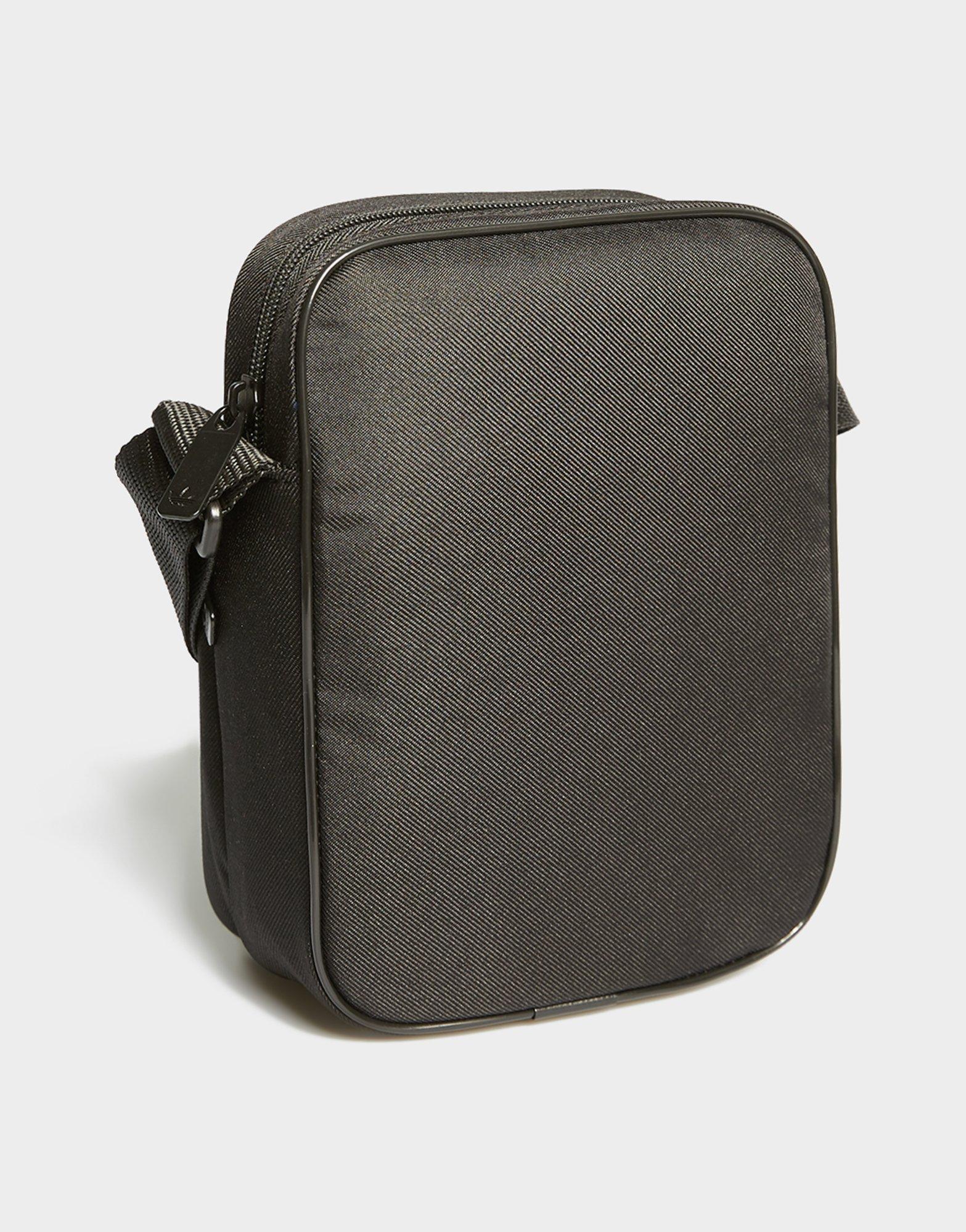 Női sporttáská ADIDAS NŐI TÁSKA AC SIB JD5543 Fekete