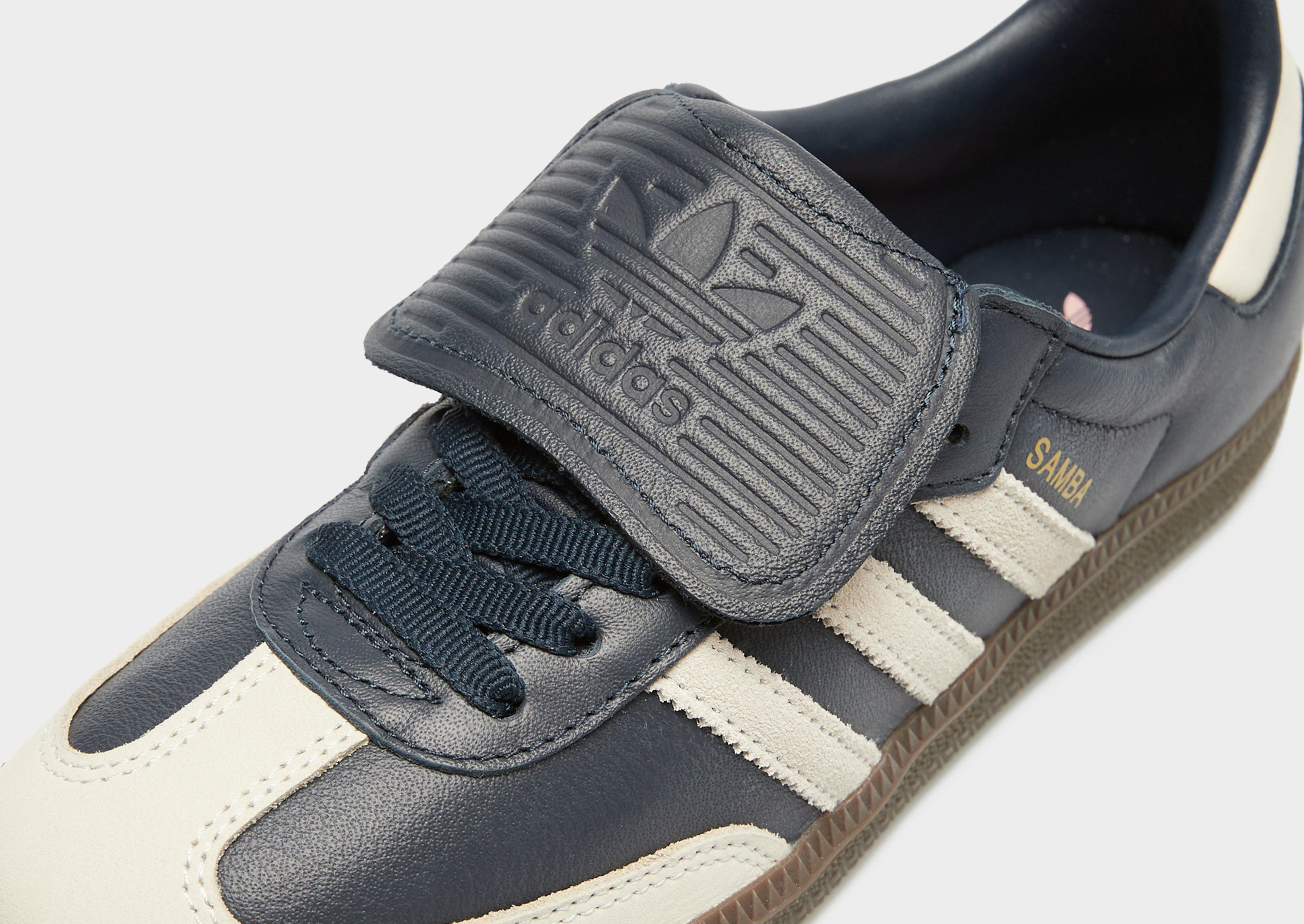 Kedai moterims ADIDAS SAMBA LT W JH5705 Juoda