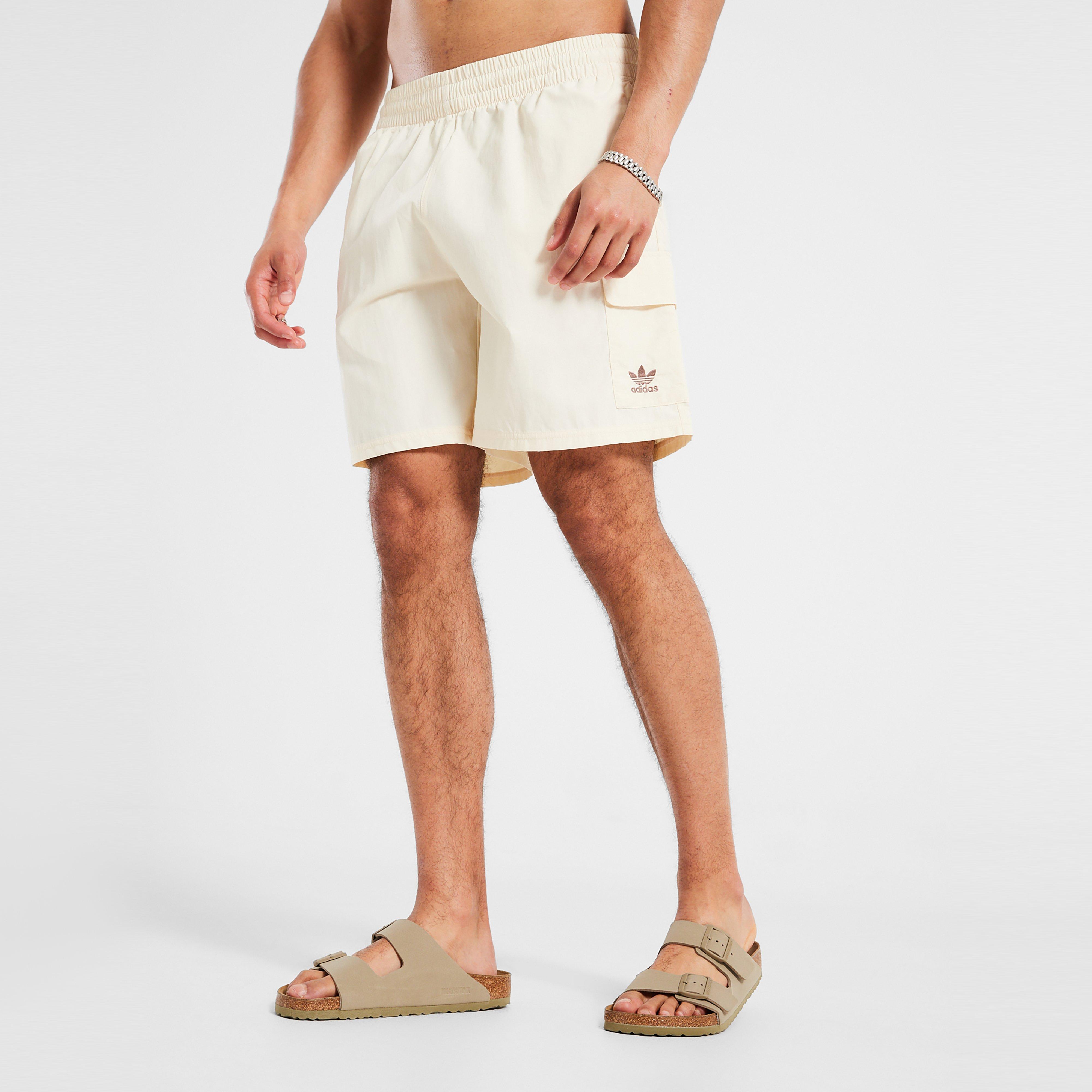 Pantaloni scurți pentru bărbați ADIDAS PANTALONI SCURȚI TREFOIL   ESSENTIALS WOVEN CARGO SHT