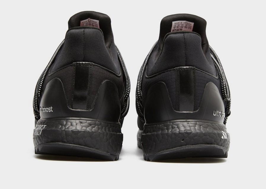 Pantofi trekking pentru bărbați ADIDAS X MOON BOOT UB JP7685 Negru