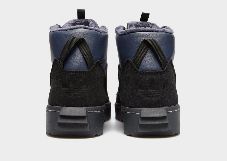 Ghete de iarnă pentru copii ADIDAS SUPERSTAR WINTER TREK J JQ0346 Negru