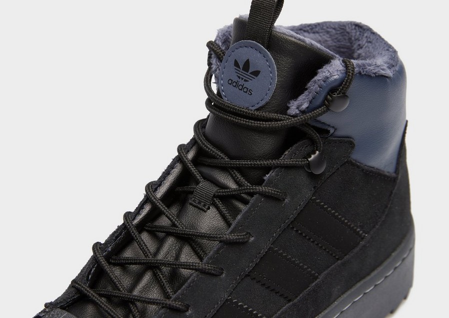 Ghete de iarnă pentru copii ADIDAS SUPERSTAR WINTER TREK J JQ0346 Negru