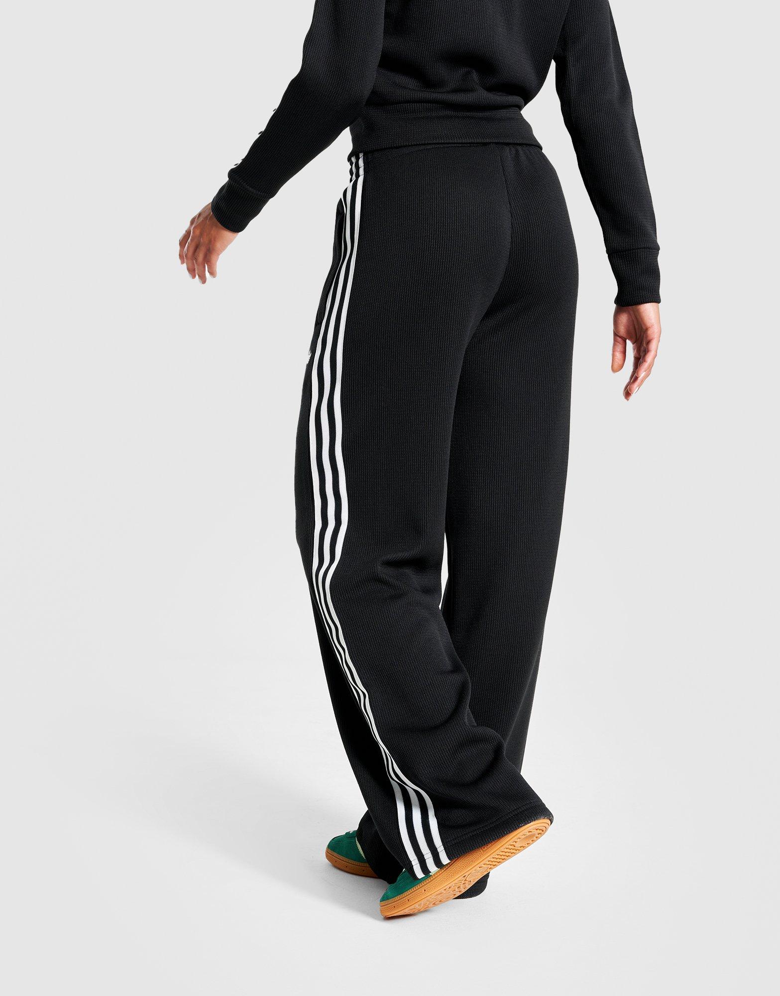 Ženske hlače ADIDAS HLAČE ADICOLOR FIREBIRD KNIT TRACK PANT JV7525 crna