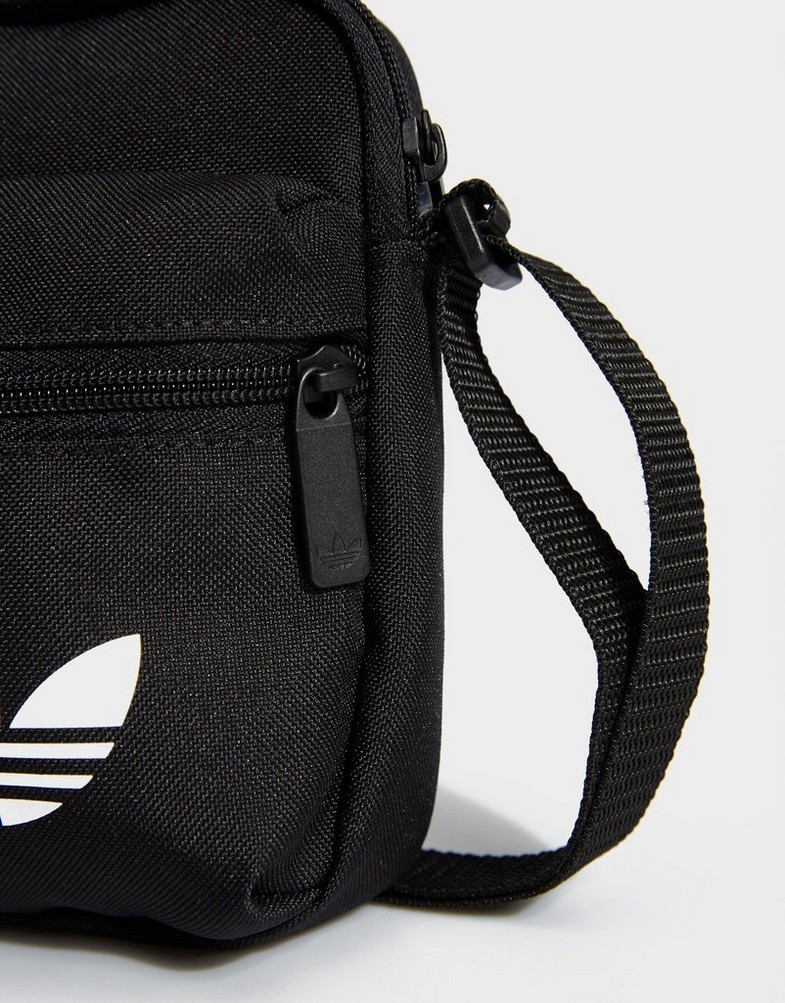Geantă sport pentru femei ADIDAS BORSETĂ ADICOLOR FB JX0227 Negru