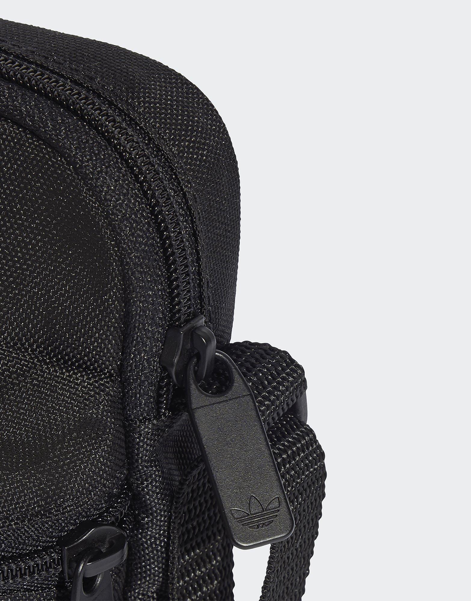 Női sporttáská ADIDAS NŐI TÁSKA ADICOLOR FB JX0227 Fekete