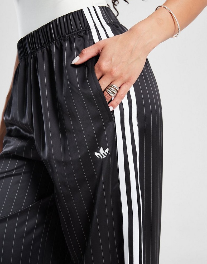 Női nadrág ADIDAS NADRÁG WIDE LEG PANTS KD2295 Fekete