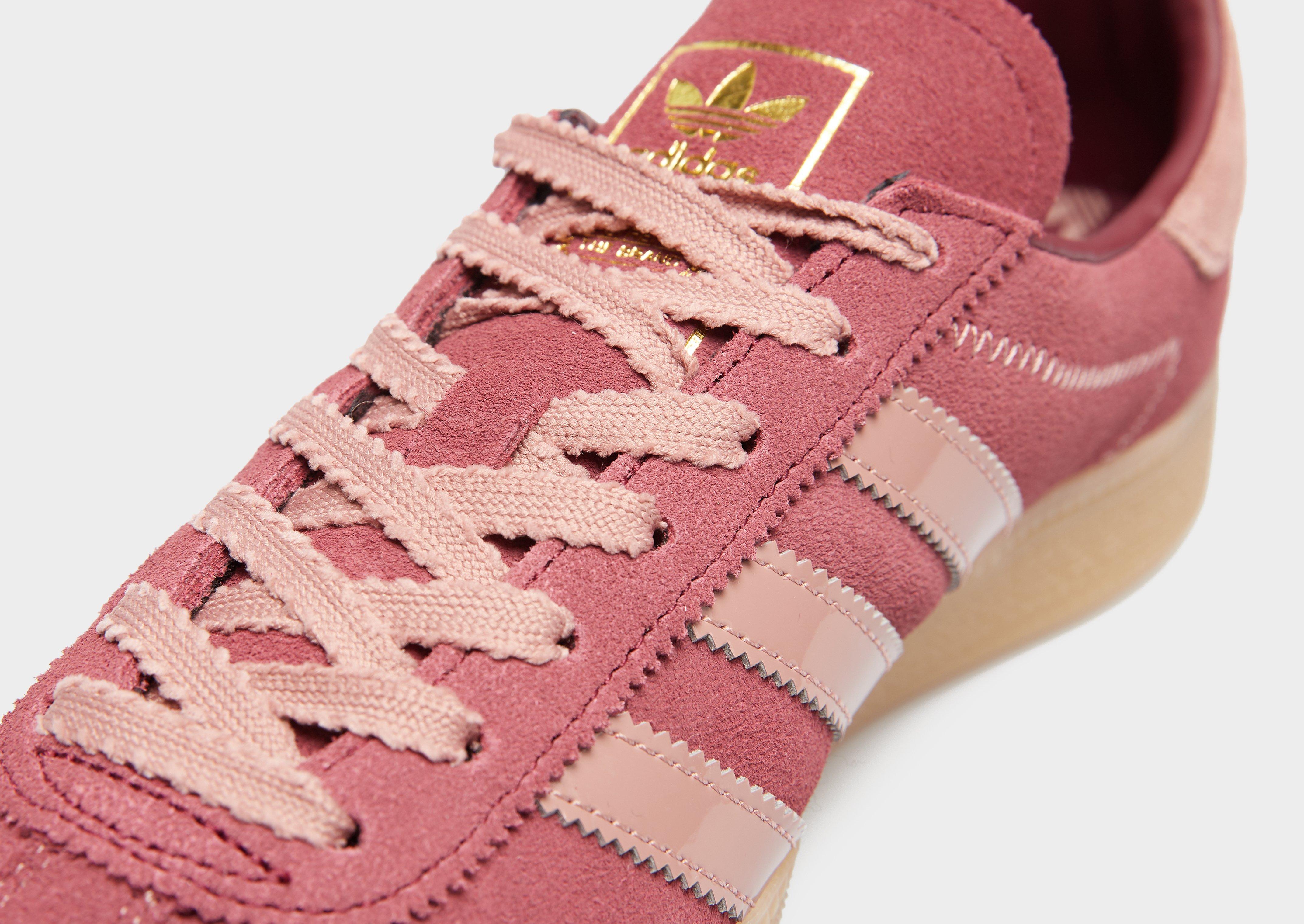 Жіночі кросівки ADIDAS MUENCHEN W KI4286 Бордовий