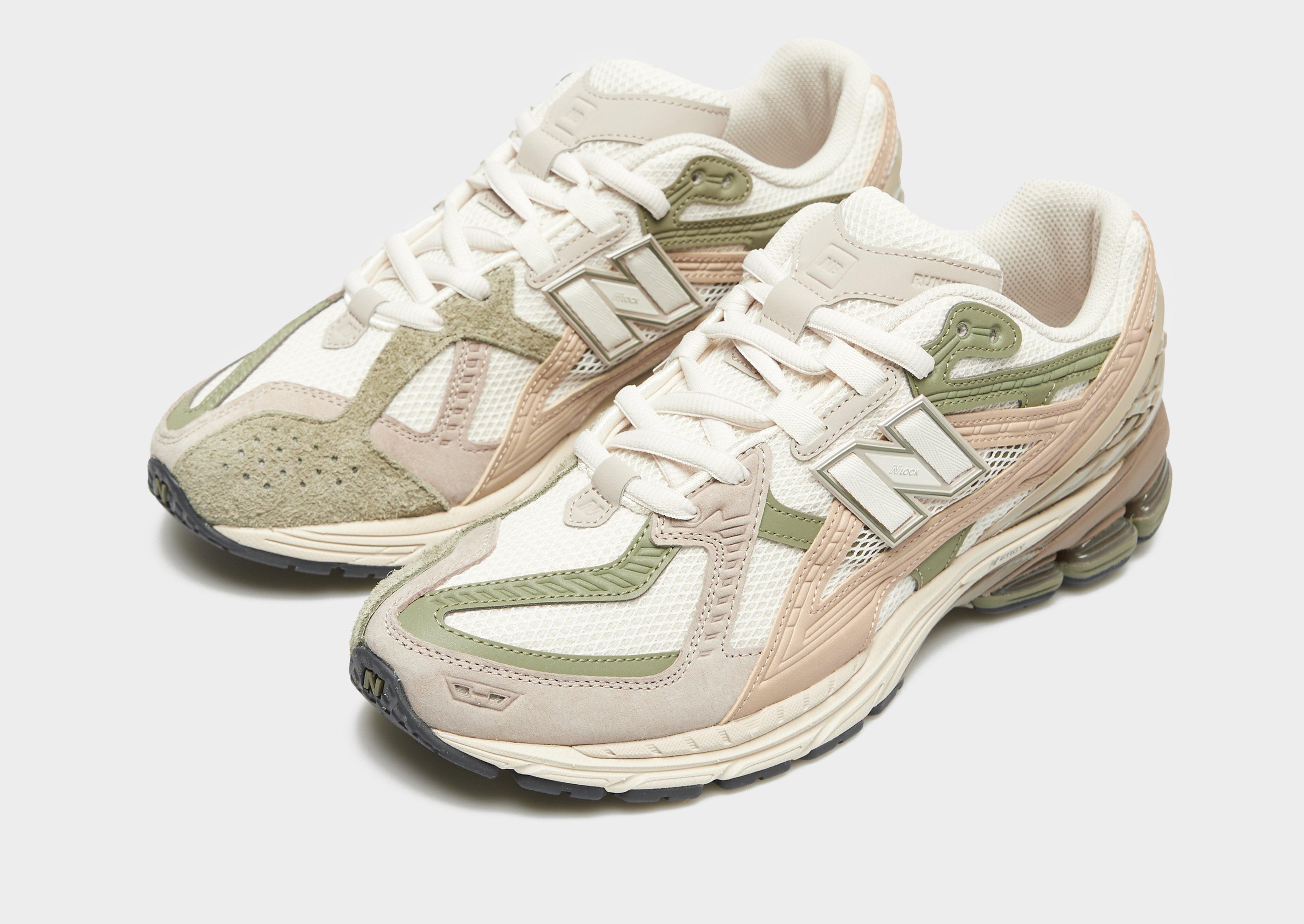 Adidași pentru bărbați NEW BALANCE 1906  M1906NE Gri