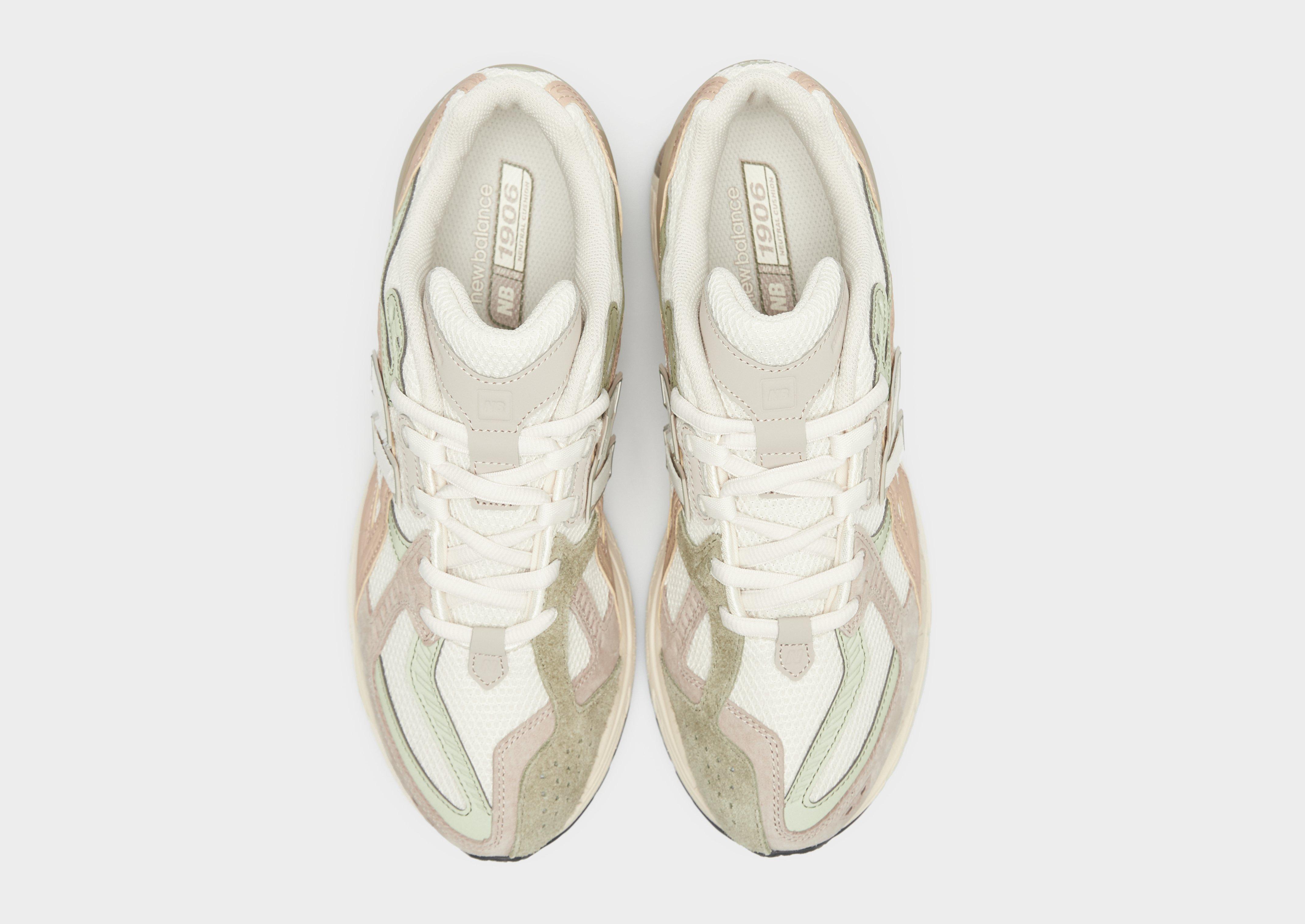 Adidași pentru bărbați NEW BALANCE 1906  M1906NE Gri