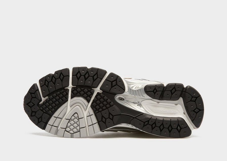 Buty sneakersy damskie NEW BALANCE 1906  M1906RI Biały