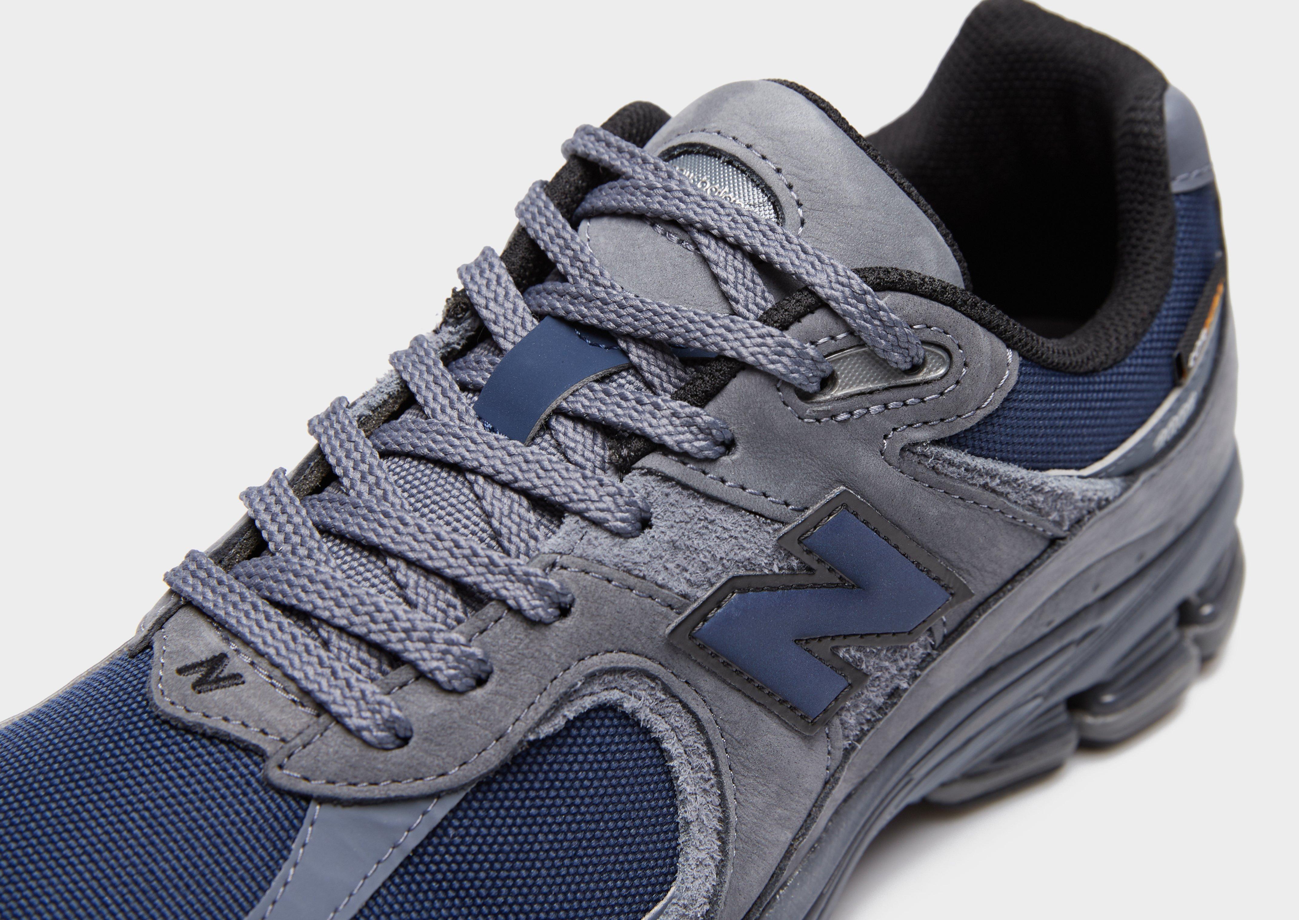 Чоловічі кросівки NEW BALANCE 2002  M2002RPH Блакитний