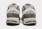 NEW BALANCE 2002 