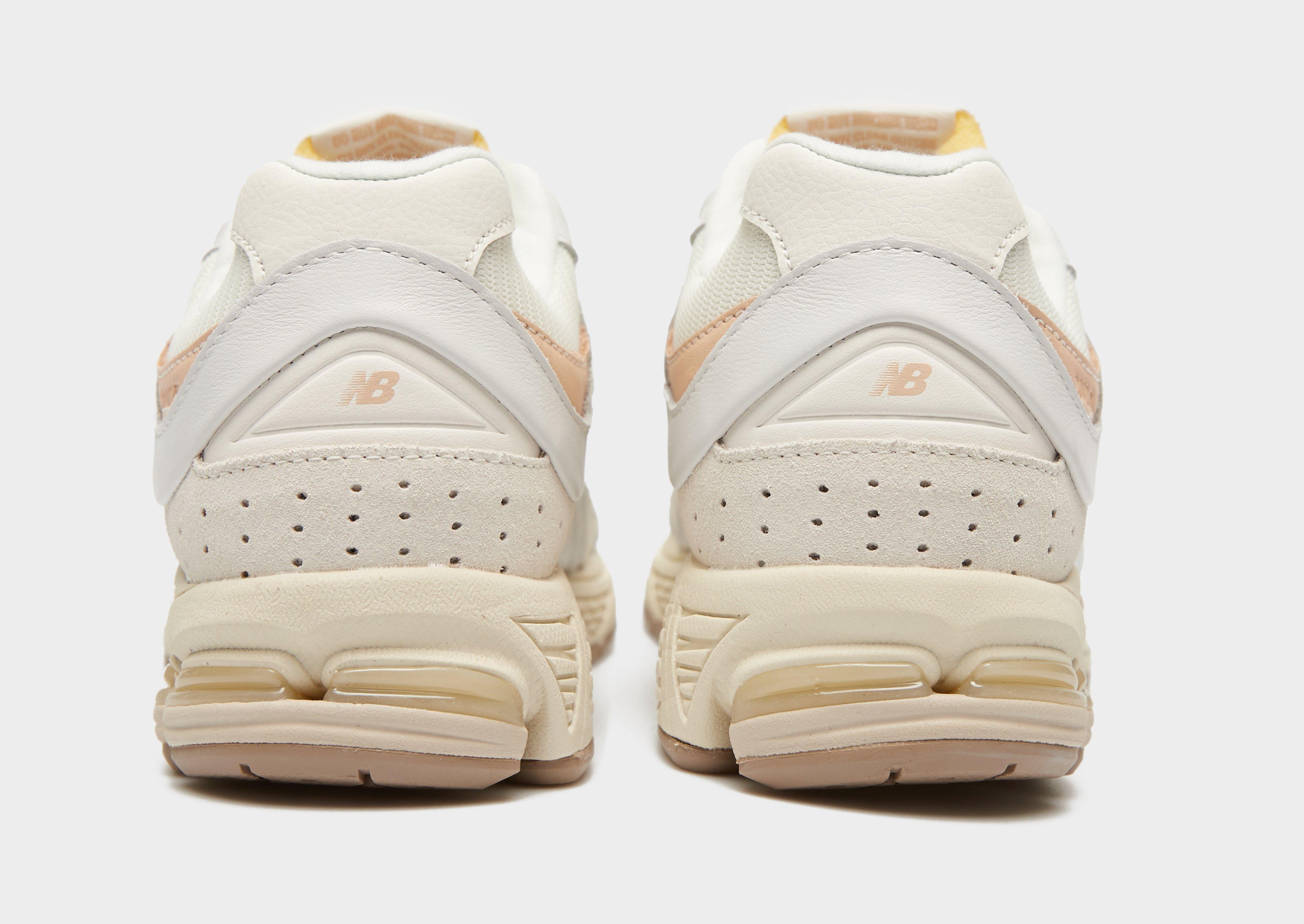 Női sneakers NEW BALANCE 2002 M2002RVF Fehér