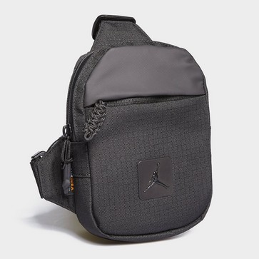 Geantă sport pentru femei JORDAN BORSETĂ JAM FRANCHISE HIP BAG