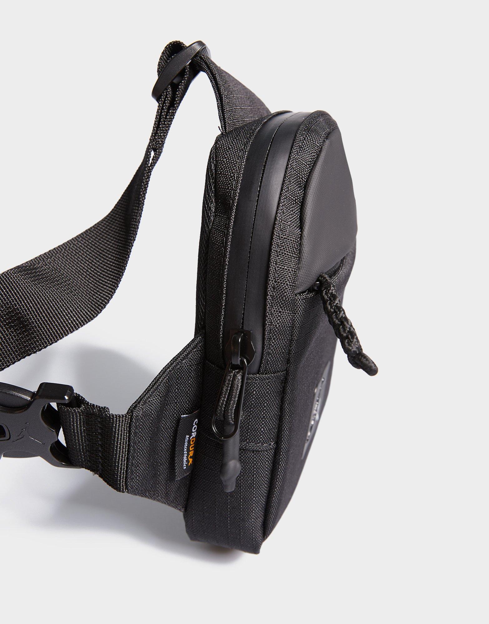 Жіночі сумки і сумочки JORDAN СУМКА JAM FRANCHISE HIP BAG MA9041-023 Чорний