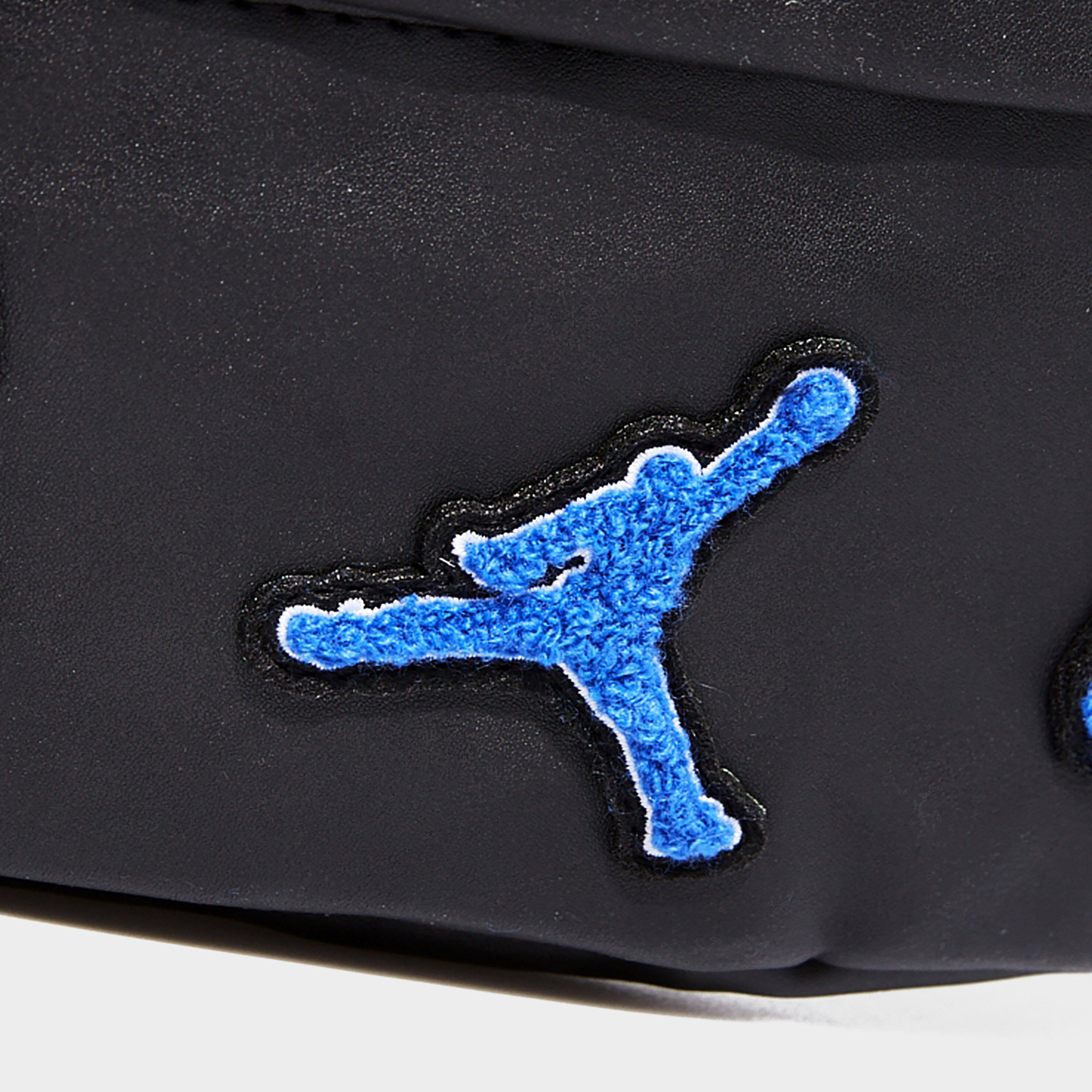 Geantă sport pentru femei NIKE HAD BORSETĂ JAM BOROUGH VARSITY CROSSBODY