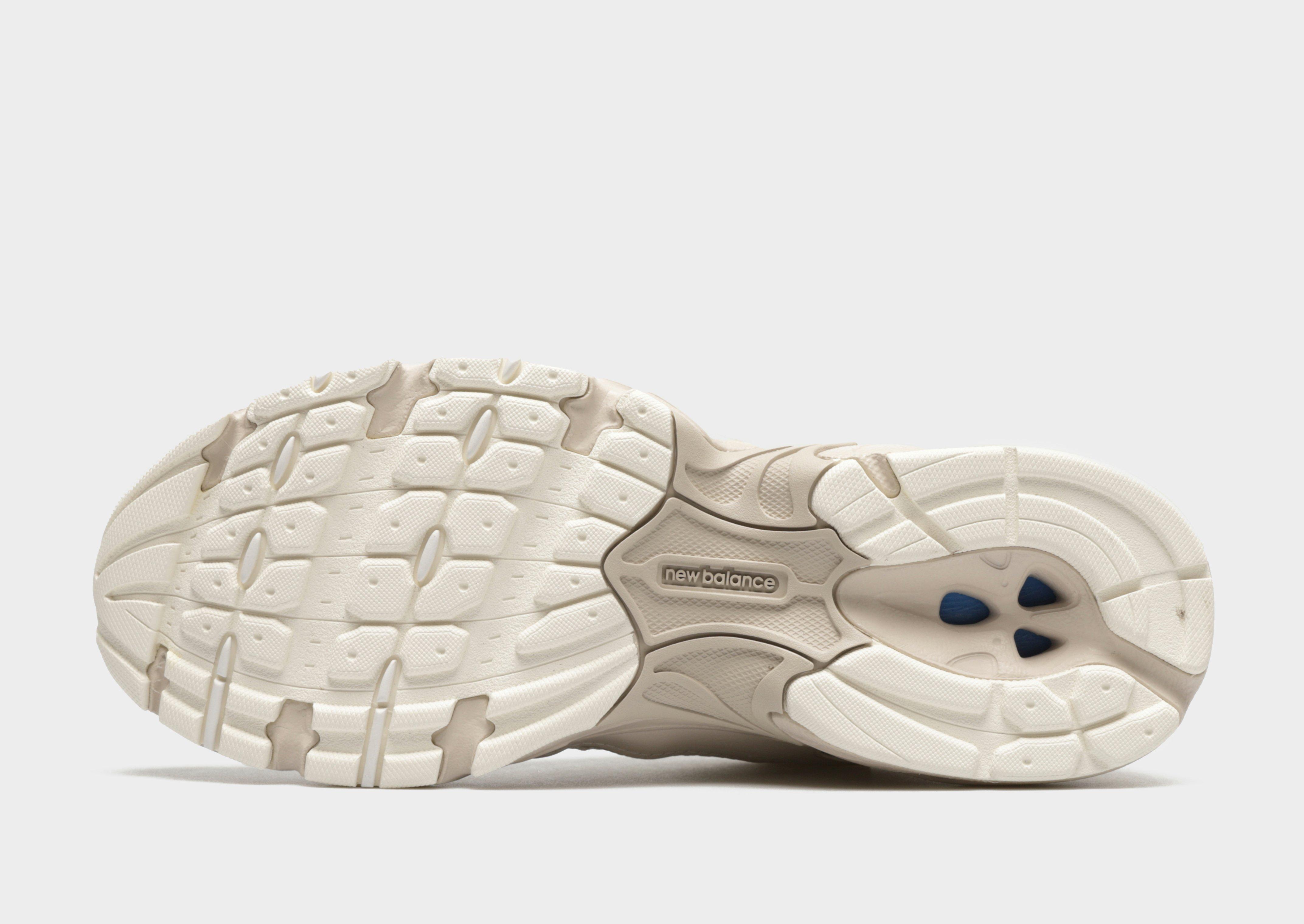 Adidași de damă NEW BALANCE 530  MR530AA1 Crem