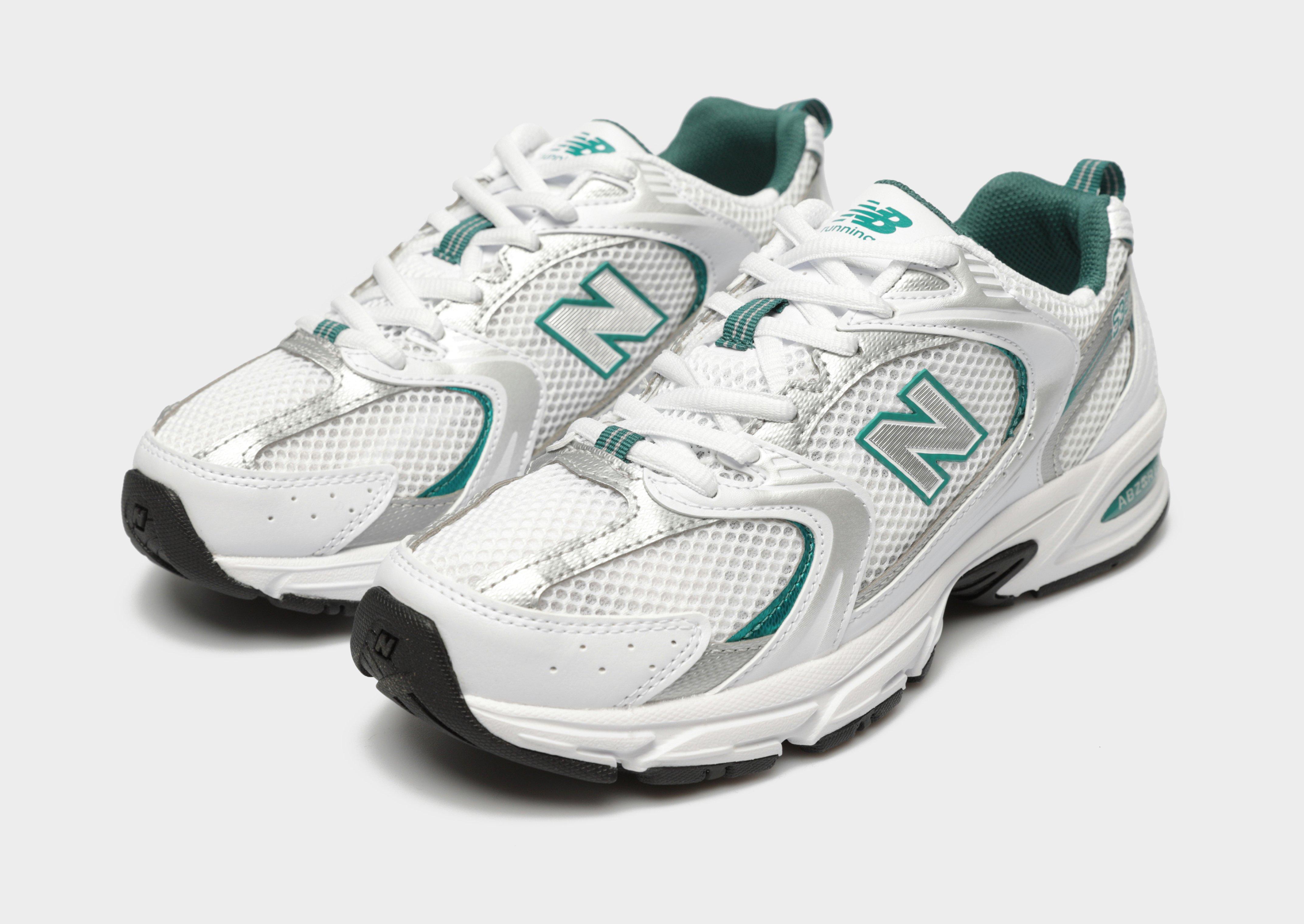 Дамски обувки NEW BALANCE 530  MR530AB Бял