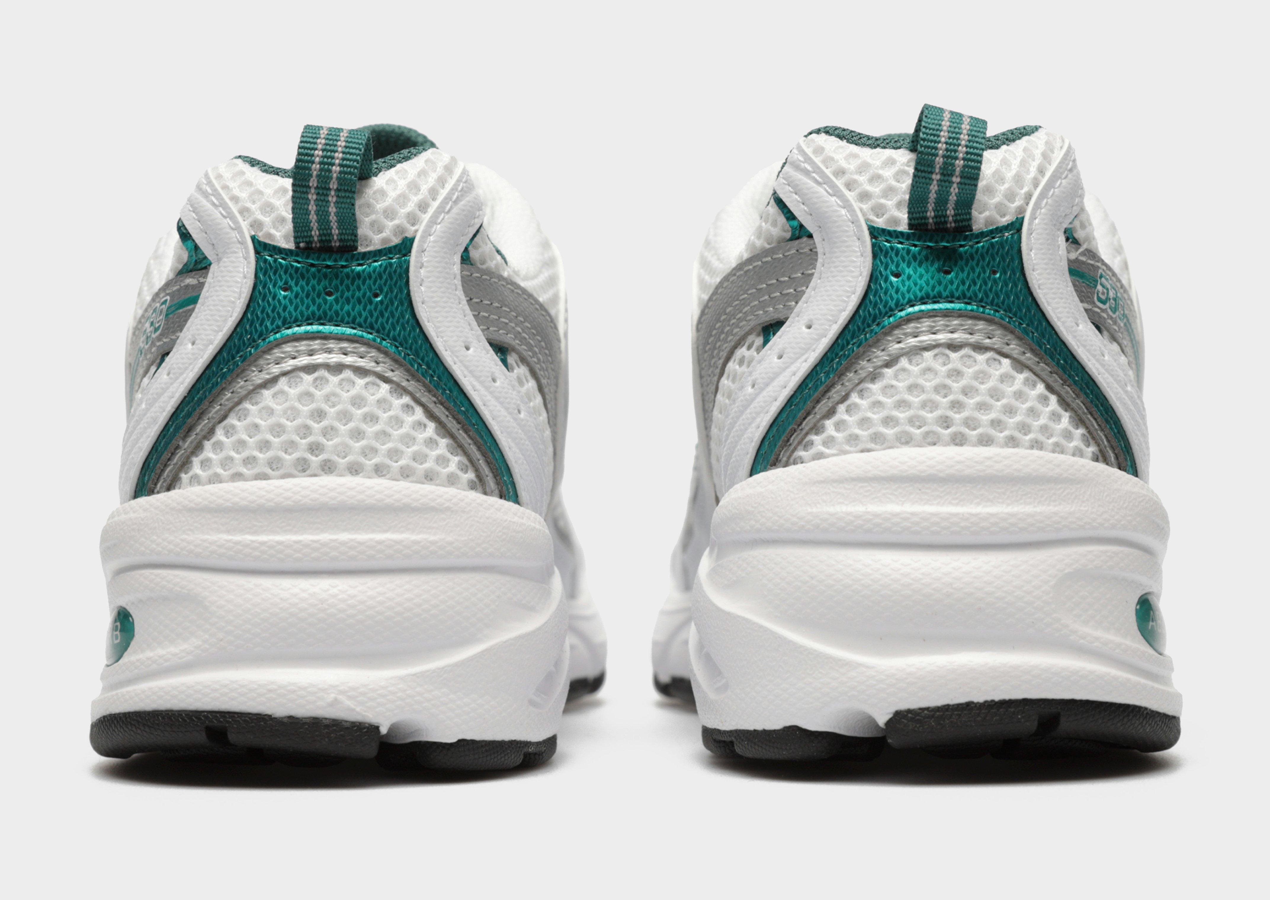 Дамски обувки NEW BALANCE 530  MR530AB Бял