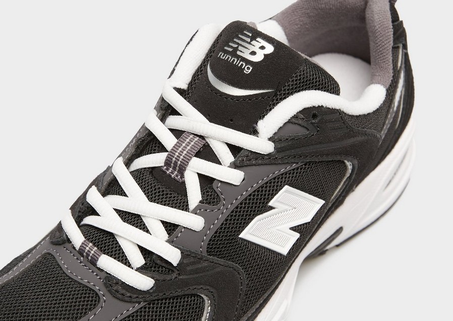 Buty sneakersy damskie NEW BALANCE 530  MR530CC Czarny